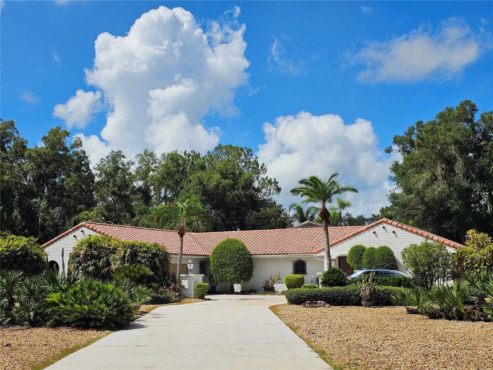 200 ISLAND WAY Winter Haven Florida United States, for Sale, residential,  , Crosby and Associates Inc