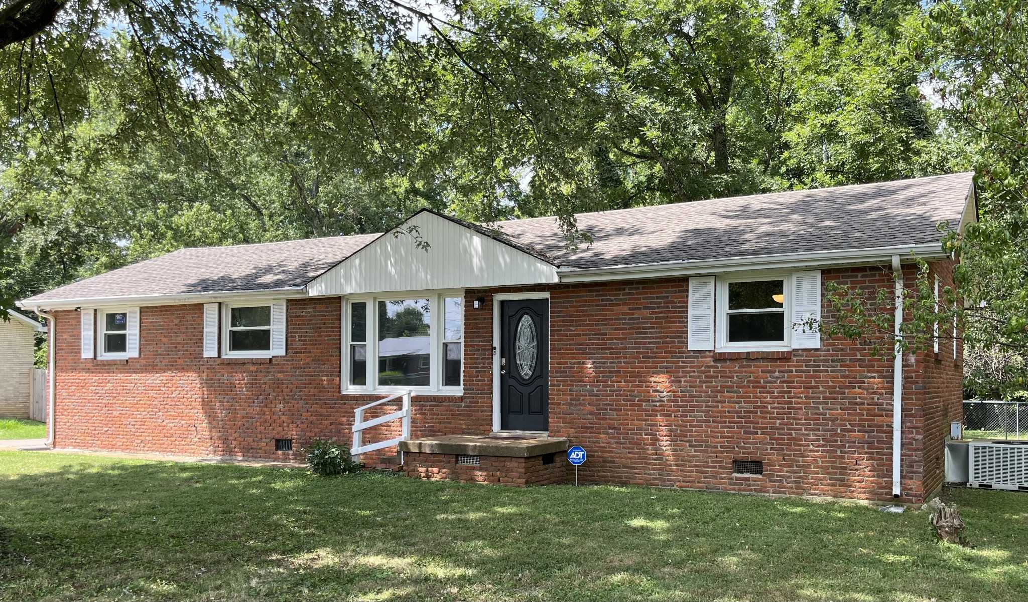 25 Charlemagne Blvd Clarksville Tennessee United States, for Sale, residential, Adam Hanes, Chamberlain Realty-TN | Coldwell Banker Legacy Group-KY