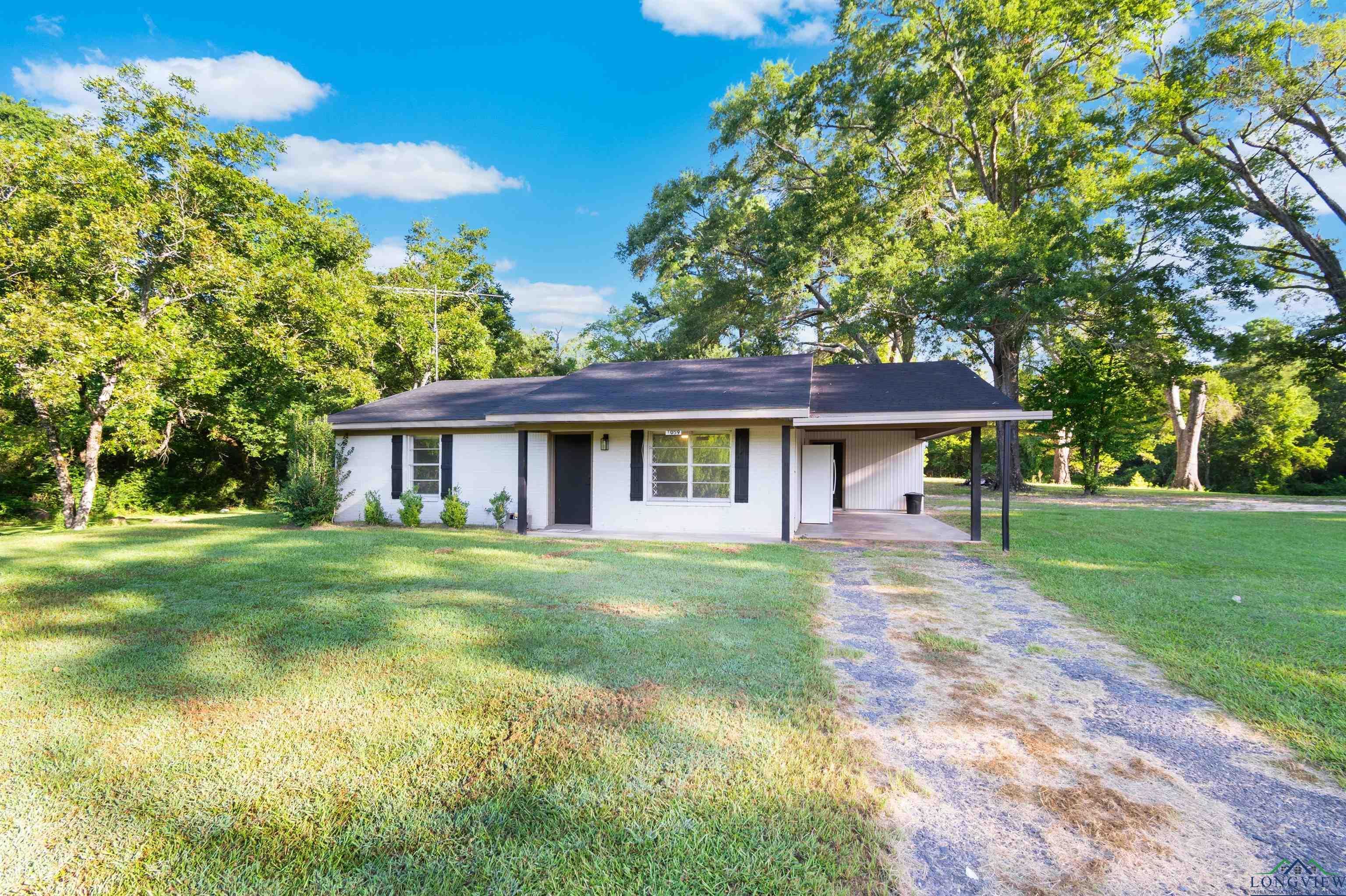 1059 N Highway 79 Carthage Texas United States, for Sale, residential, , Drake Chapman Real Estate, Brokerage