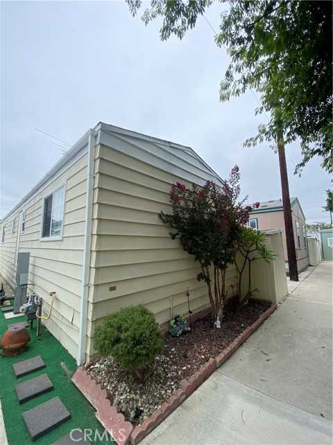 8600 Contreras APT 68 Paramount California United States, for Sale, residential, , Excellence Premier Real Estate