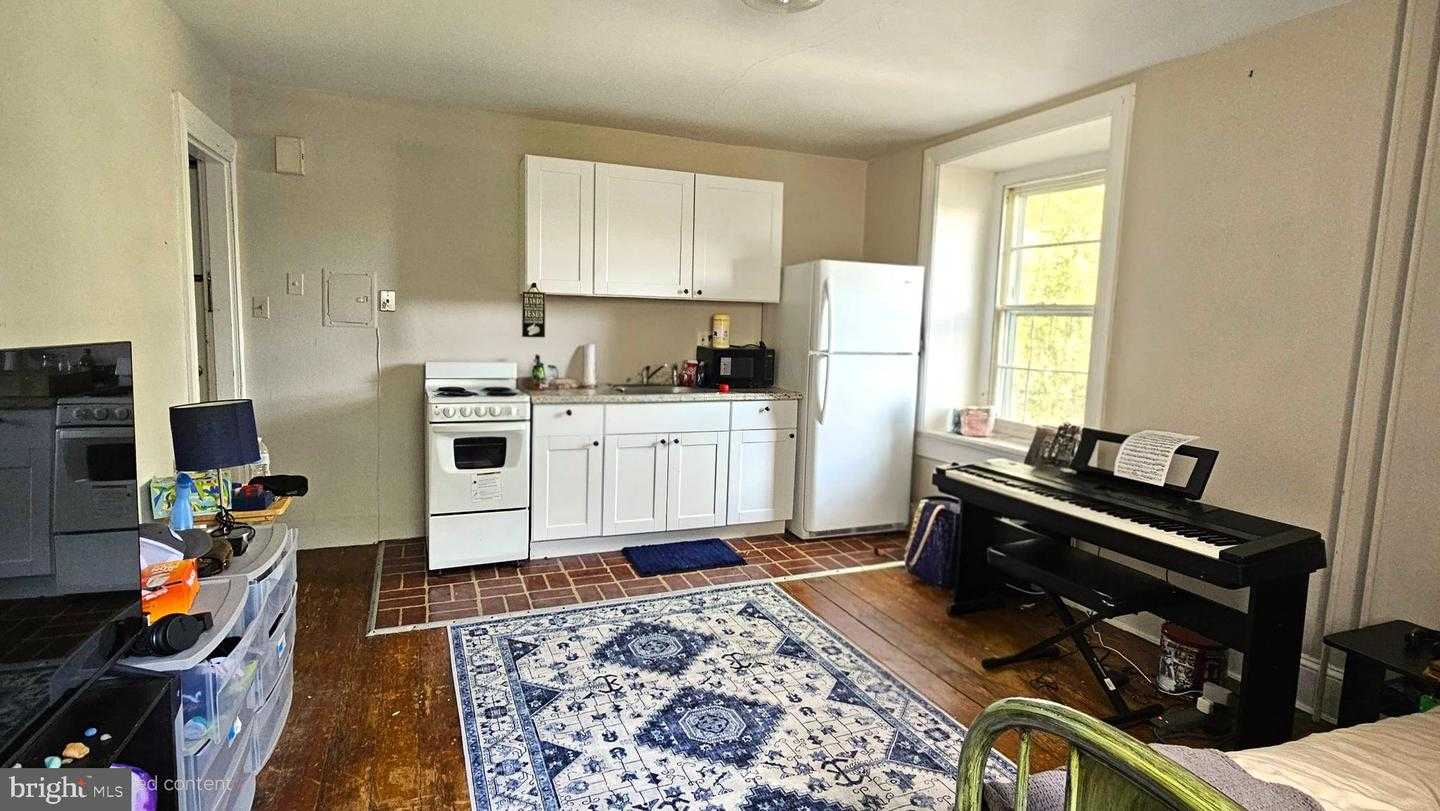 1315 BURKE ROAD APT 4 West Chester Pennsylvania United States, Rented, residential,  , Swayne Real Estate Group