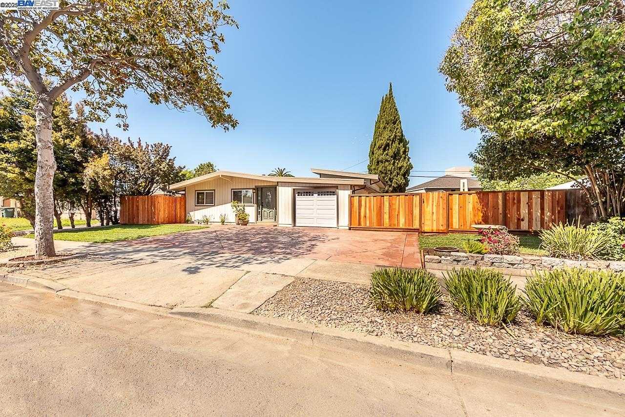 697 Lakewood Dr Sunnyvale California United States, Sold, residential,  , REALTY EXPERTS