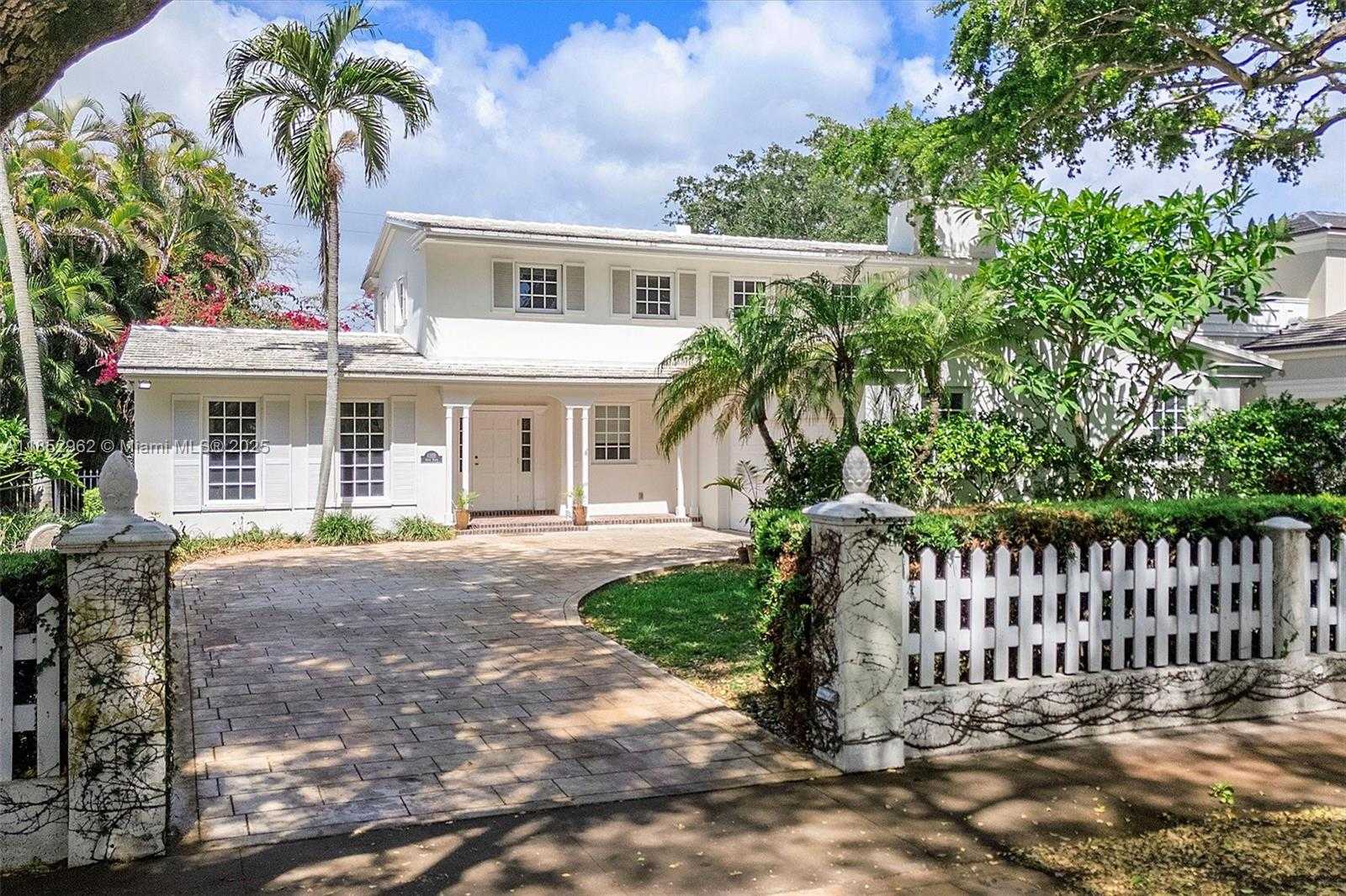 4310 Santa Maria St Coral Gables Florida United States, Sold, residential,  , VINTAGE FLORIDA PROPERTIES