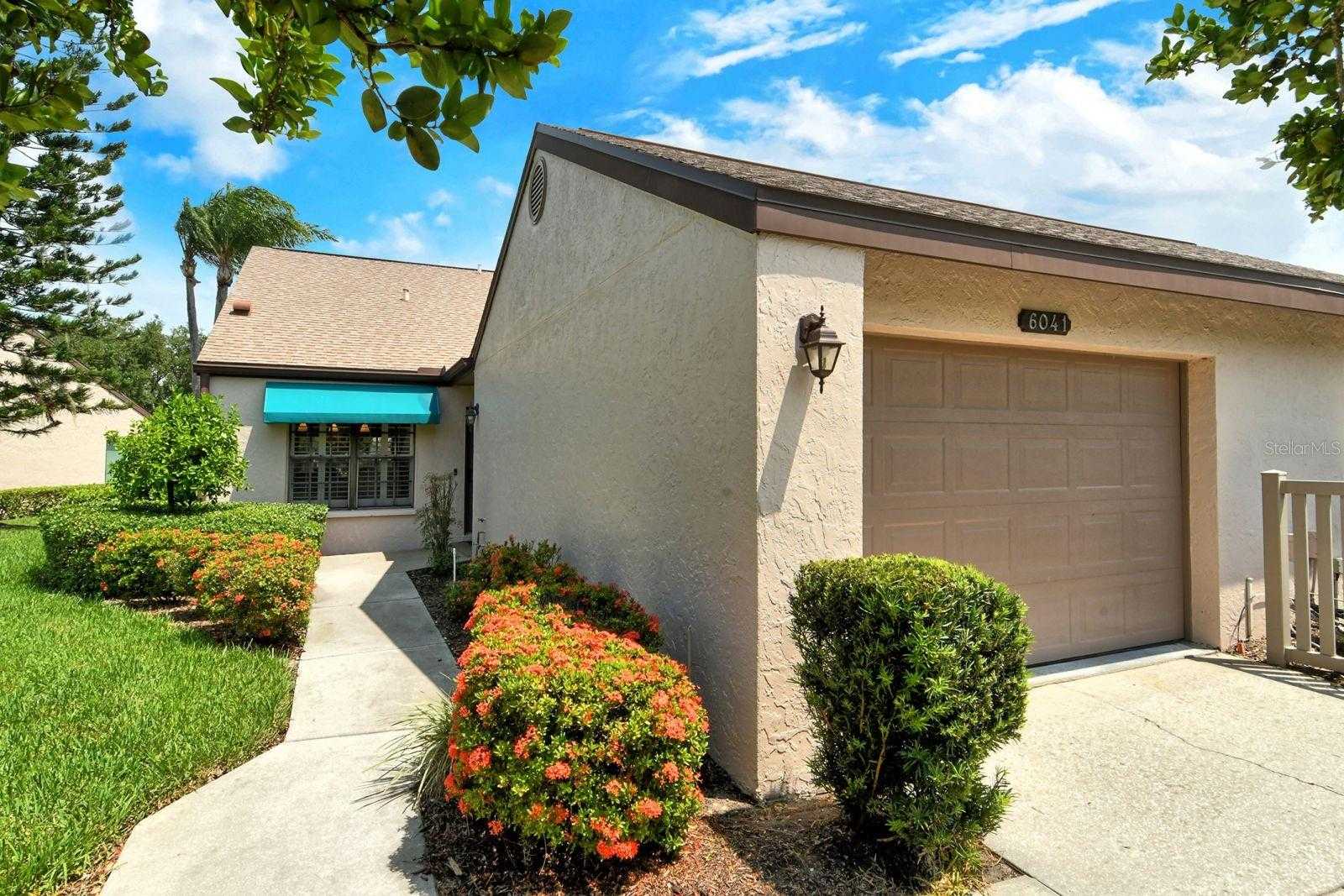 6041 CLUBSIDE DRIVE APT 6041 Sarasota Florida United States, for Rent, residential, Cristina Giacomazzi, Sarasota Real Estate Services