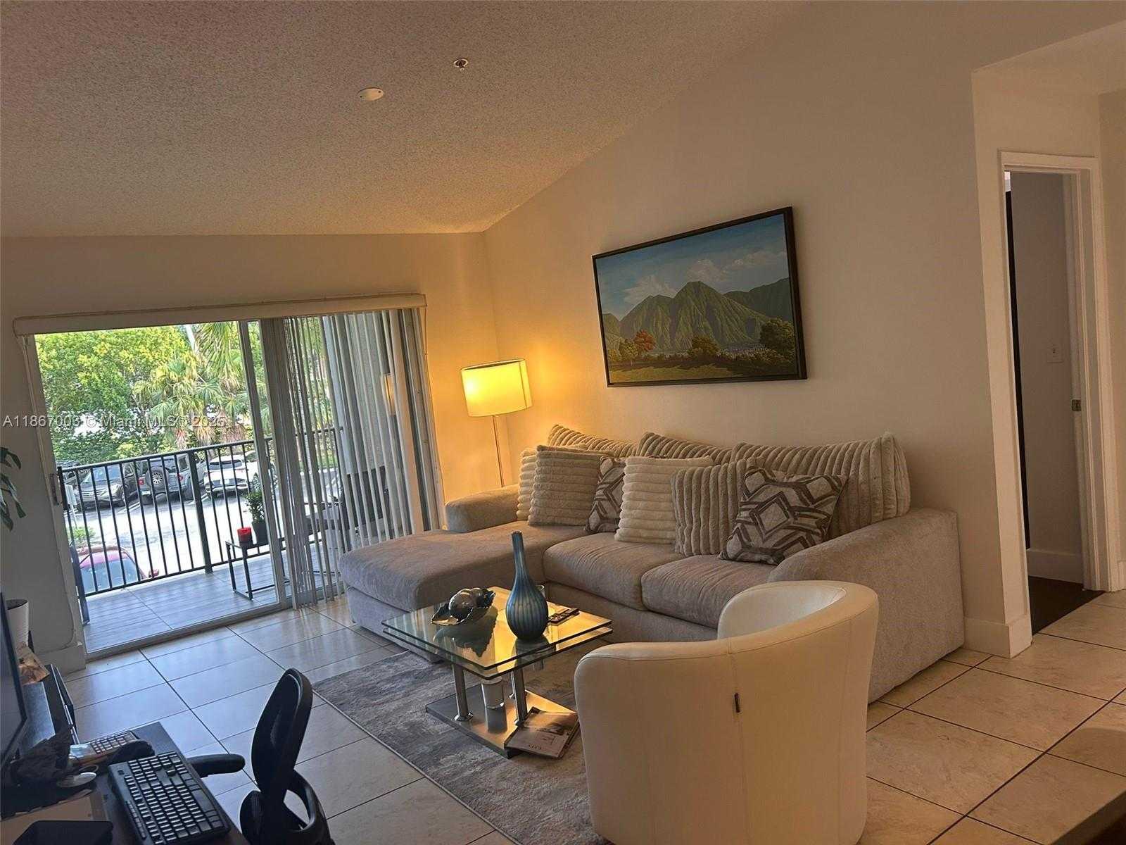 4370 NW 107th Ave  APT 205 Doral Florida United States, Sold, residential,  , Phoenix Realtors LLC