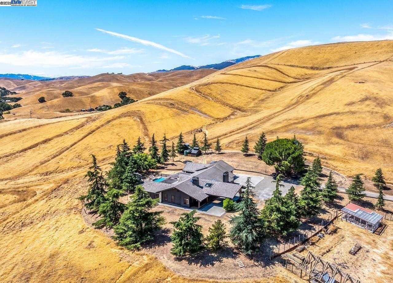8191 Highland Rd Livermore California United States, for Sale, residential, Miranda Mattos, Compass Realty 