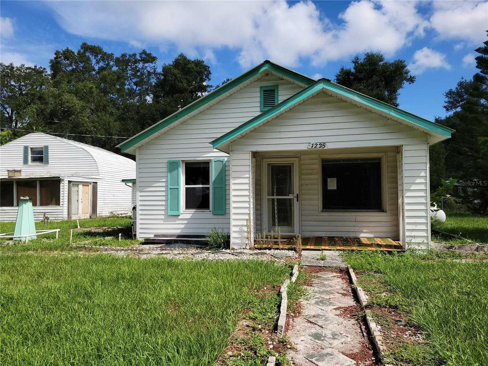 1225 LIBERTY AVENUE Mount Dora Florida United States, for Sale, residential,  , The Mount Dora Group 