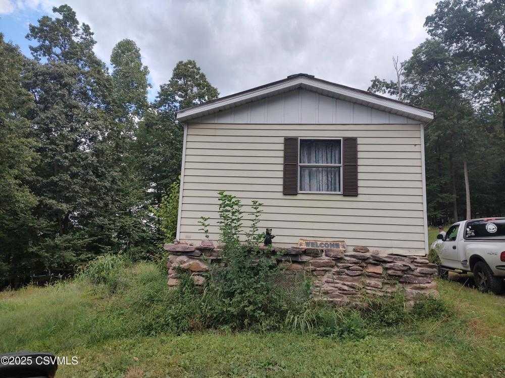 21 STAGE COACH Lane Nescopeck Pennsylvania United States, for Sale, residential,  , Realty World Masich & Dell