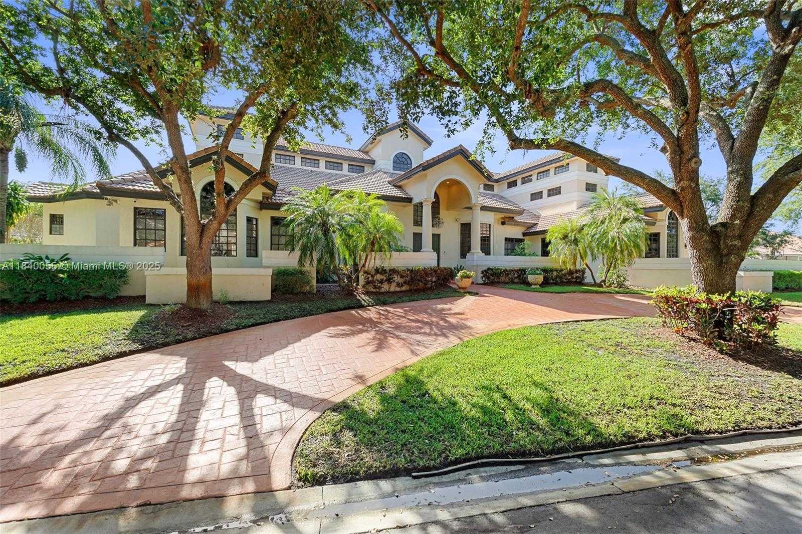 1860 Merion Lane Coral Springs Florida United States, for Sale, residential, Pierre J Denis, Realty 100