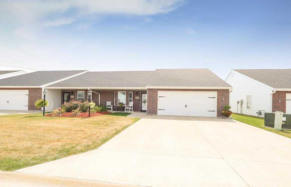 1365 Lantern Pointe Moberly Missouri United States, for Sale, residential,  , CENTURY 21 McKeown & Associates, Inc.