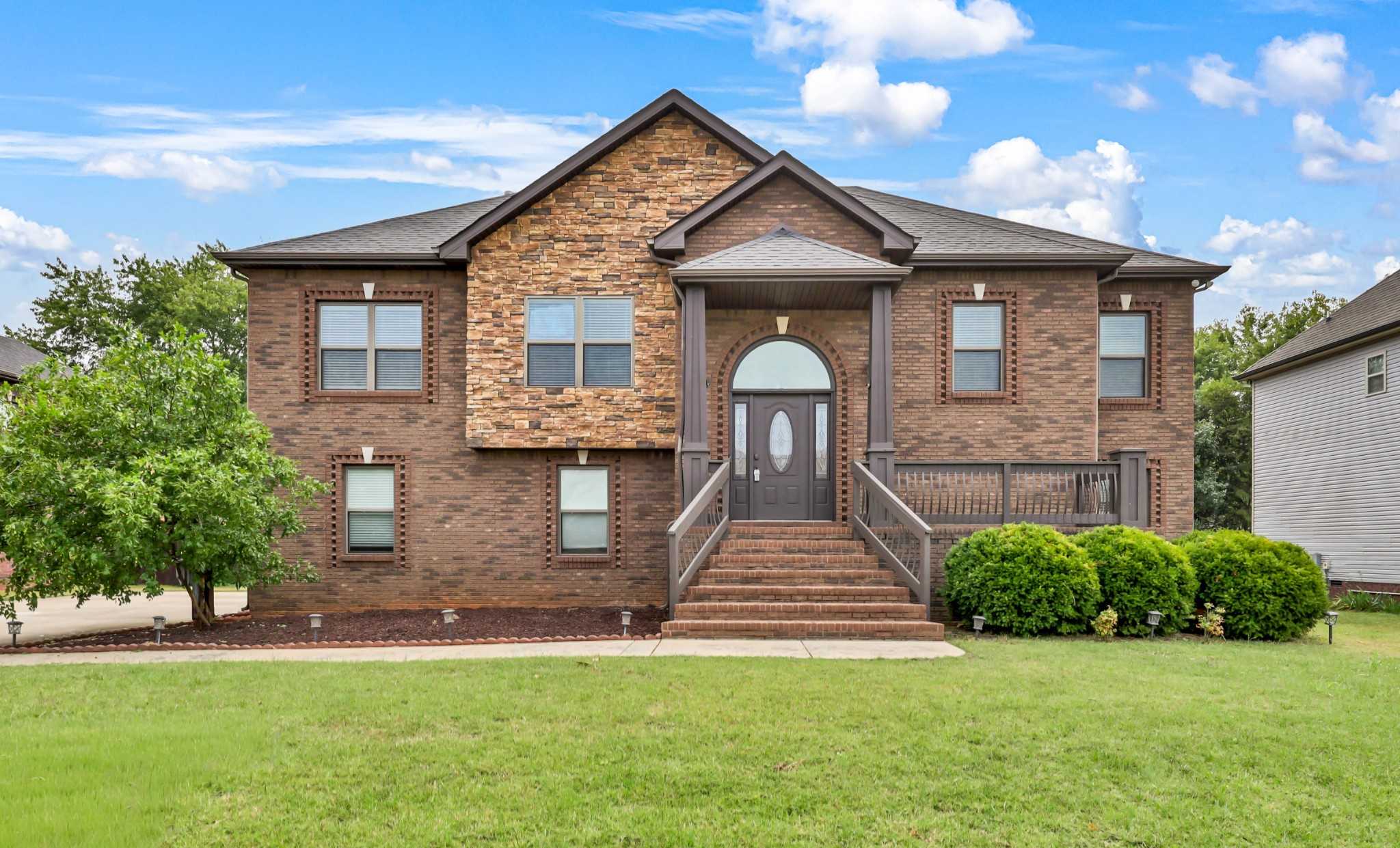 2207 Ellington Gait Dr Clarksville Tennessee United States, for Sale, residential, Adam  Hanes, Chamberlain Realty-TN | Coldwell Banker Legacy Group-KY 