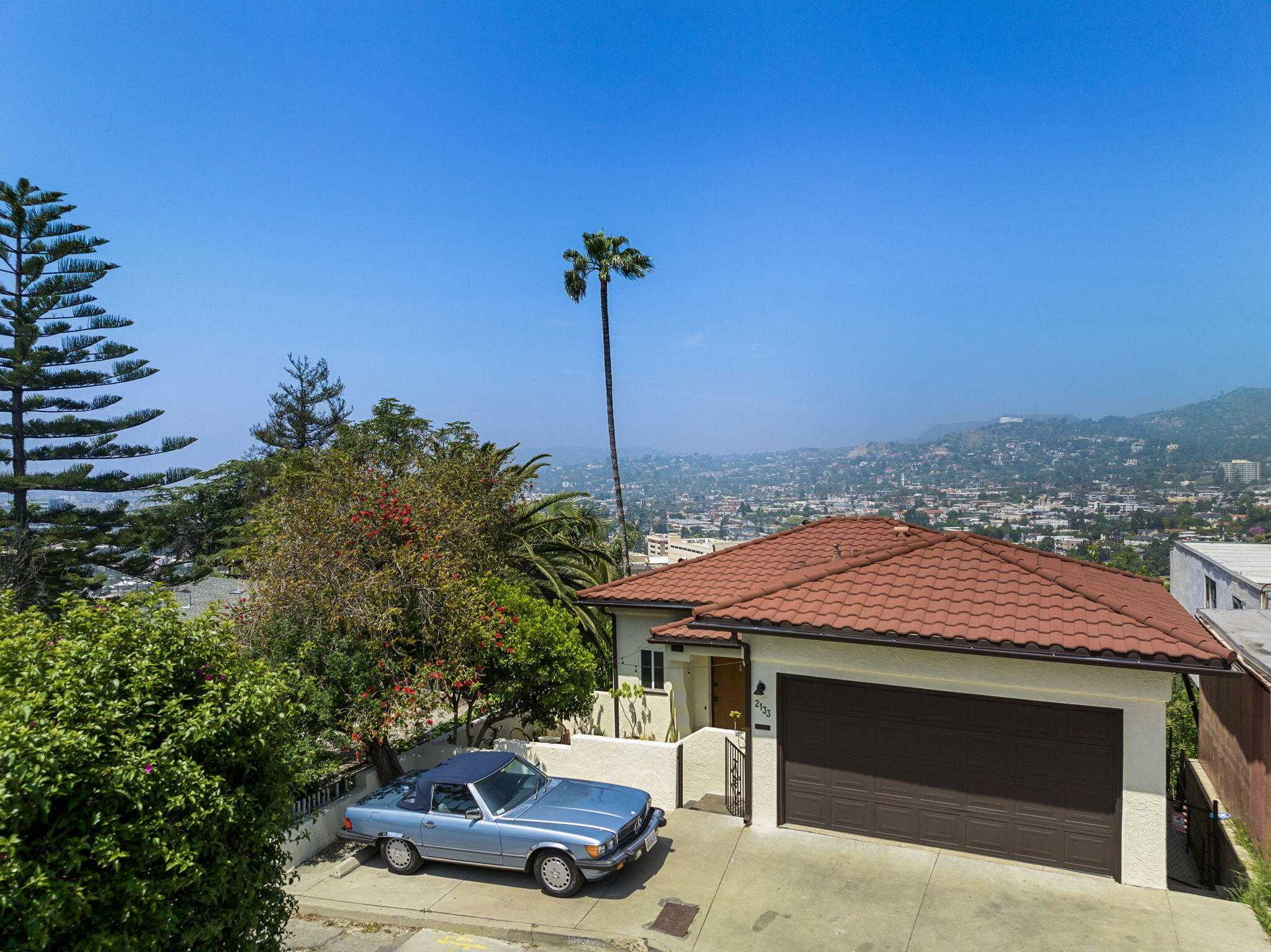 2133 Mayview Drive Los Angeles California United States, for Sale, residential,  , Castle Rock Realty