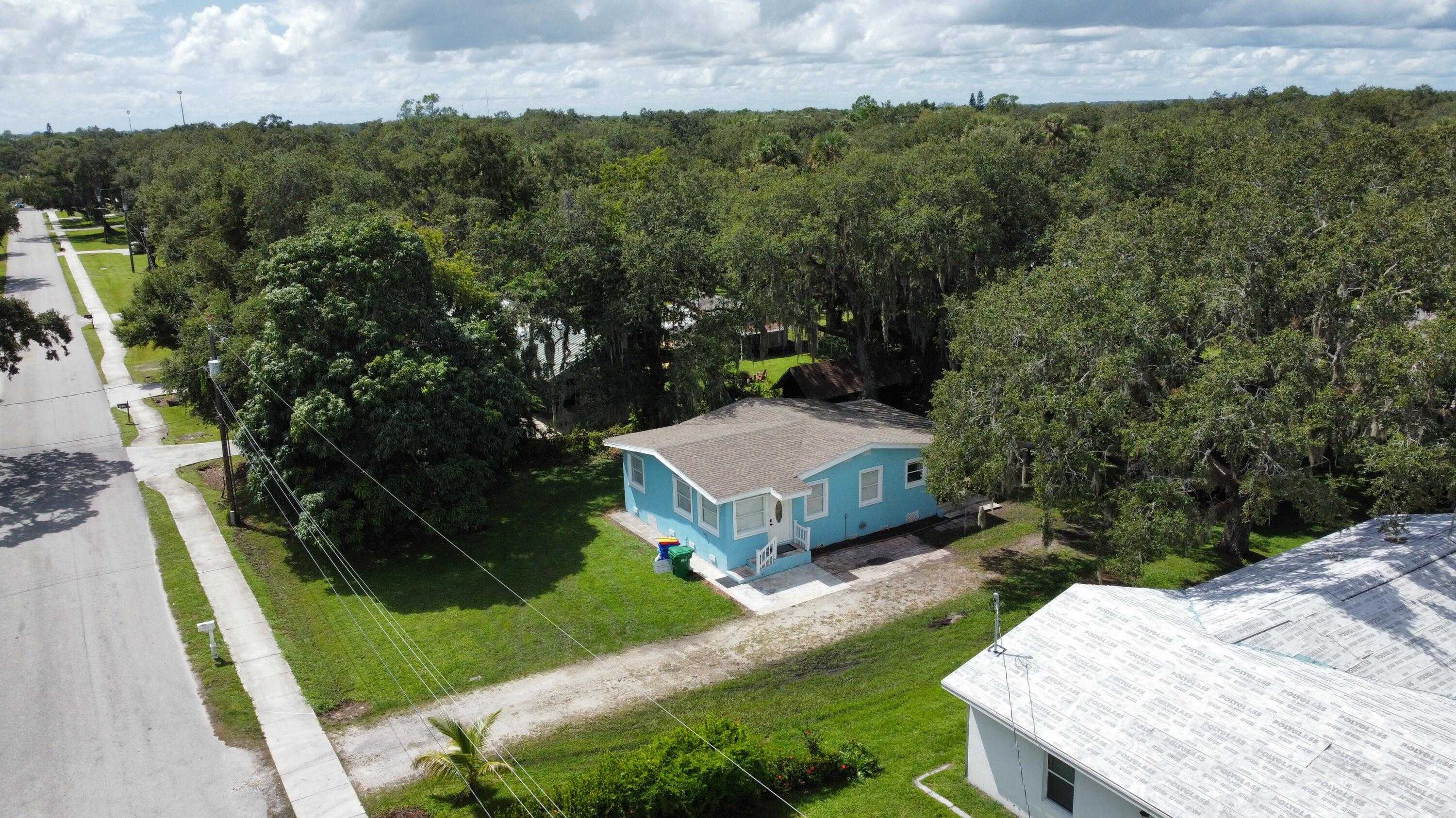1806 SW 2 Avenue Okeechobee Florida United States, for Sale, residential,  , Mixon Real Estate Group, LLC
