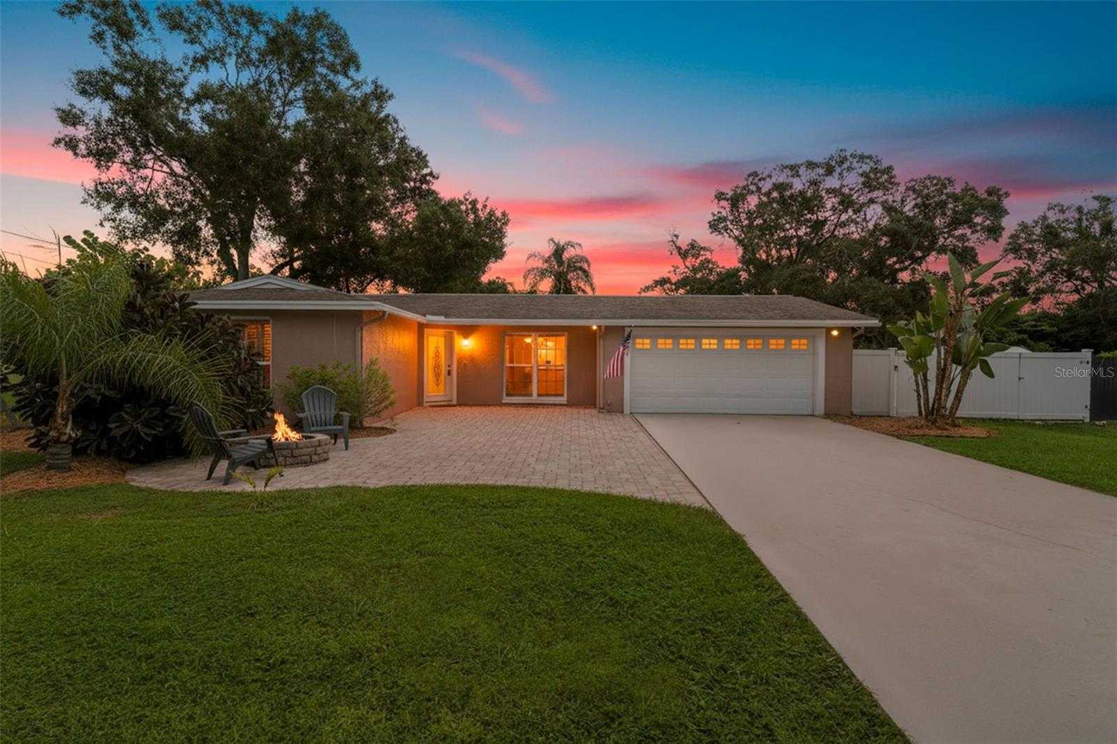 505 OAKWOOD BOULEVARD Oldsmar Florida United States, for Sale, residential, Tony Quevedo , Kokopelli Real Estate