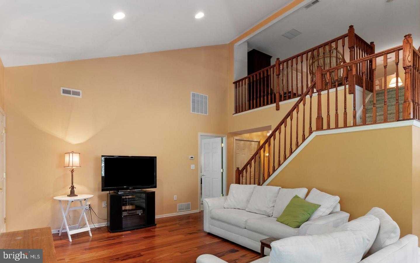 13675 PHILMONT AVENUE APT 40 Philadelphia Pennsylvania United States, for Rent, residential,  , Market Force Realty