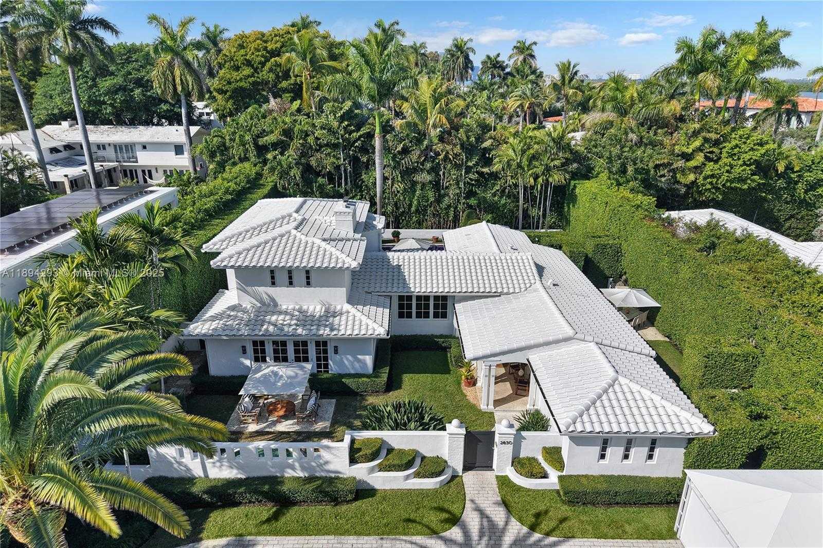 2830 Lucerne Ave Miami Beach Florida United States, for Sale, residential,  , Phoenix Realtors LLC