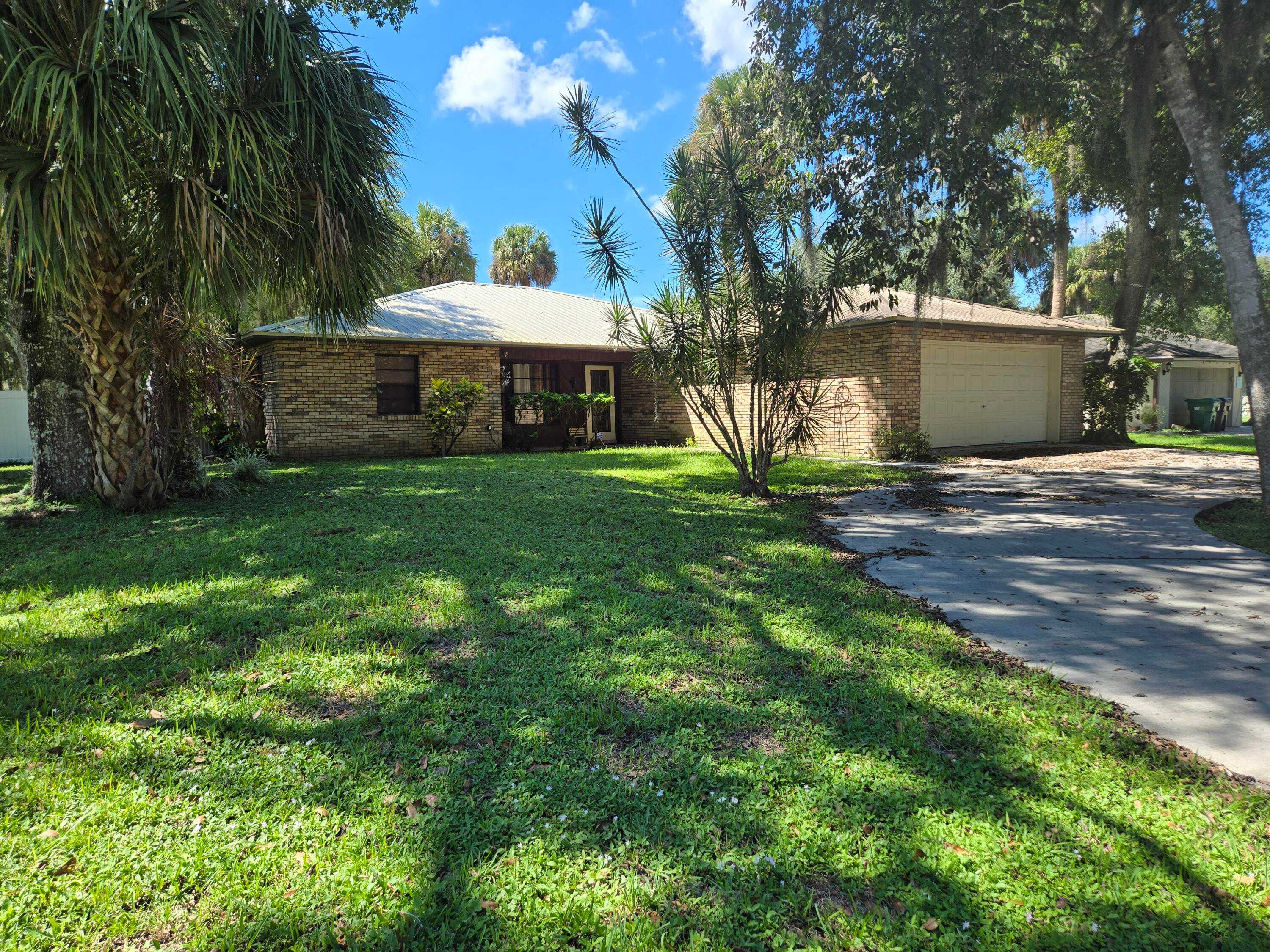 1453 SW 18th Terrace Okeechobee Florida United States, for Sale, residential,  , Mixon Real Estate Group, LLC