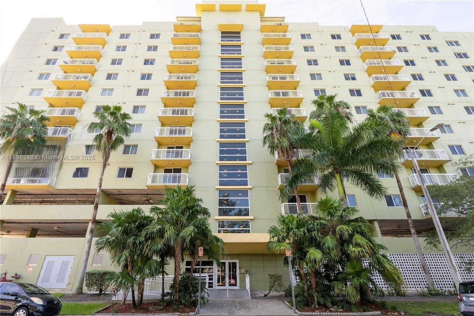 816 NW 11th St  APT 309 Miami Florida United States, for Rent, residential,  , Phoenix Realtors LLC