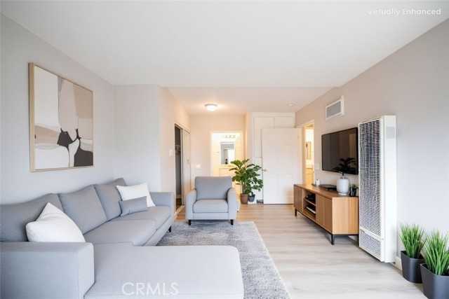 868 E Alvarado  APT 7 Fallbrook California United States, for Sale, residential, Alison Happle, Re/Max Top Producer