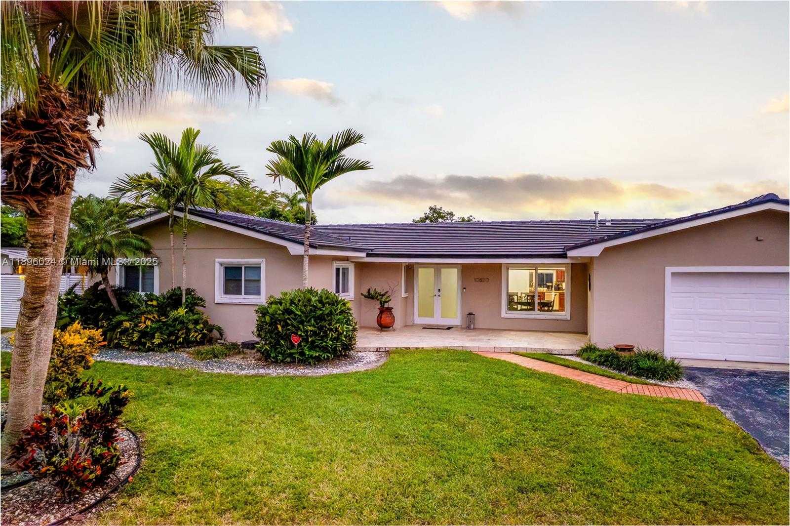 10820 SW 125th St Miami Florida United States, for Sale, residential, , One Stop Realty - Miami