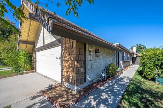 22725 Garzota Drive Valencia California United States, for Sale, residential,  , Casa And Key
