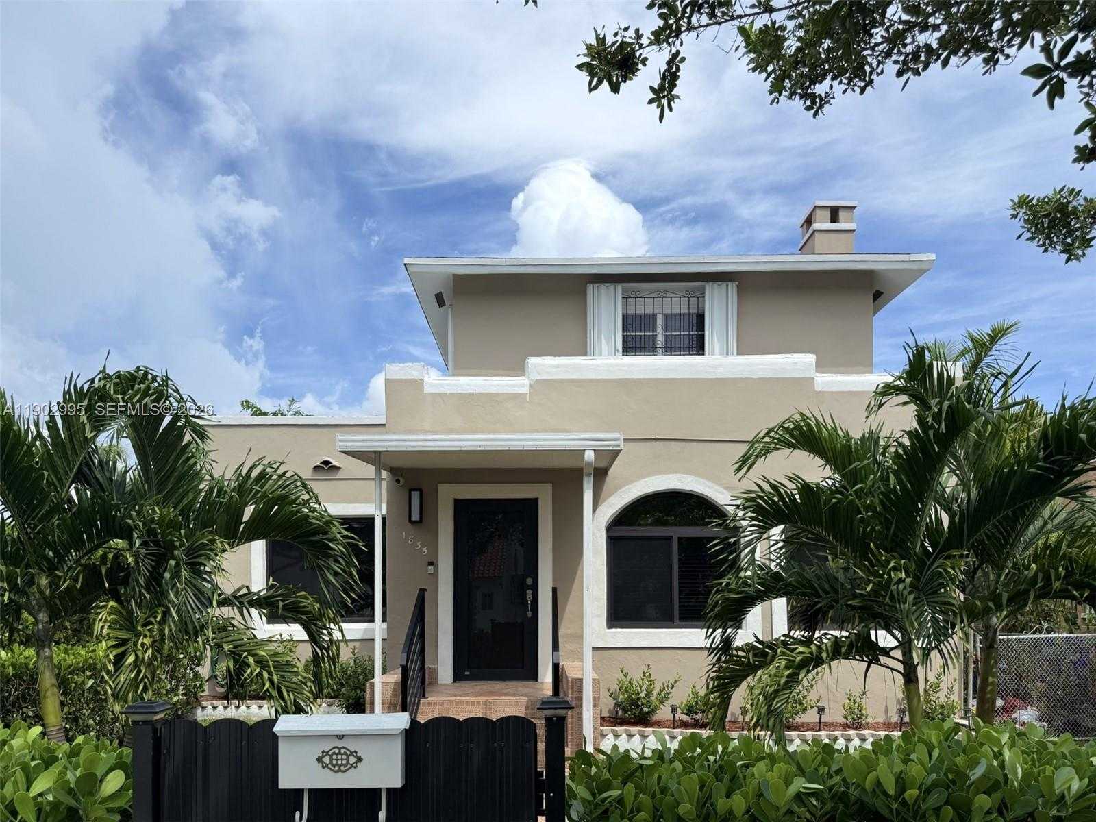 1835 SW 10th St Miami Florida United States, for Sale, residential, Mona Smith, InCom Demo Office