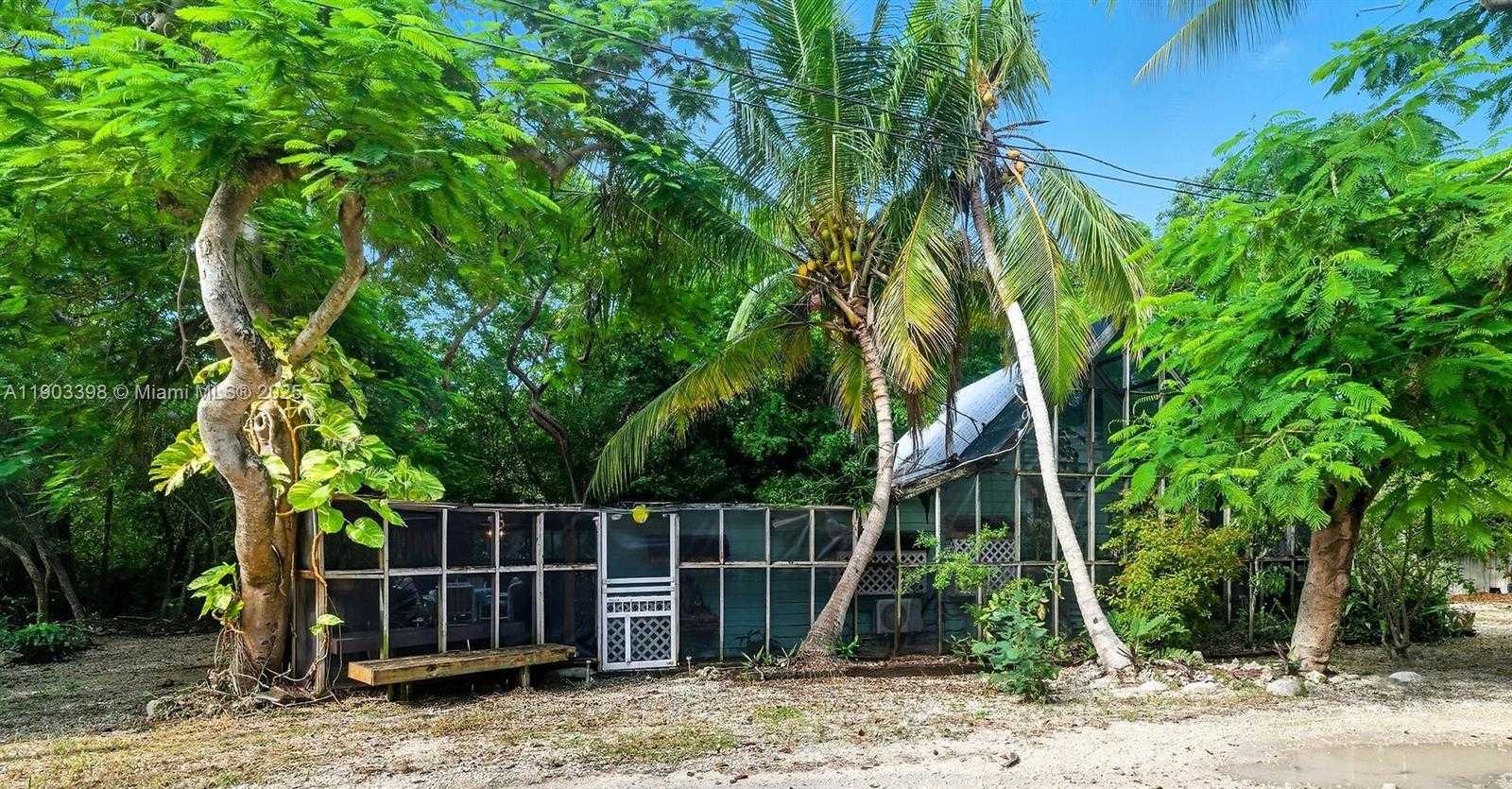 103 Tree Ln Tavernier Florida United States, for Sale, residential,  , Phoenix Realtors LLC