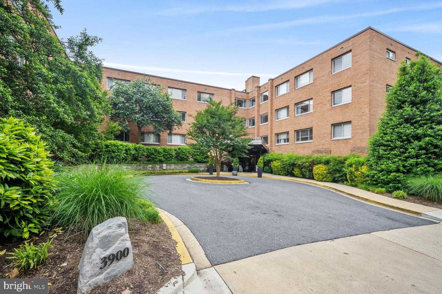 3900 TUNLAW ROAD APT 604 Washington District Of Columbia United States, for Sale, residential, Edward Giles, Georgetown Realty Group