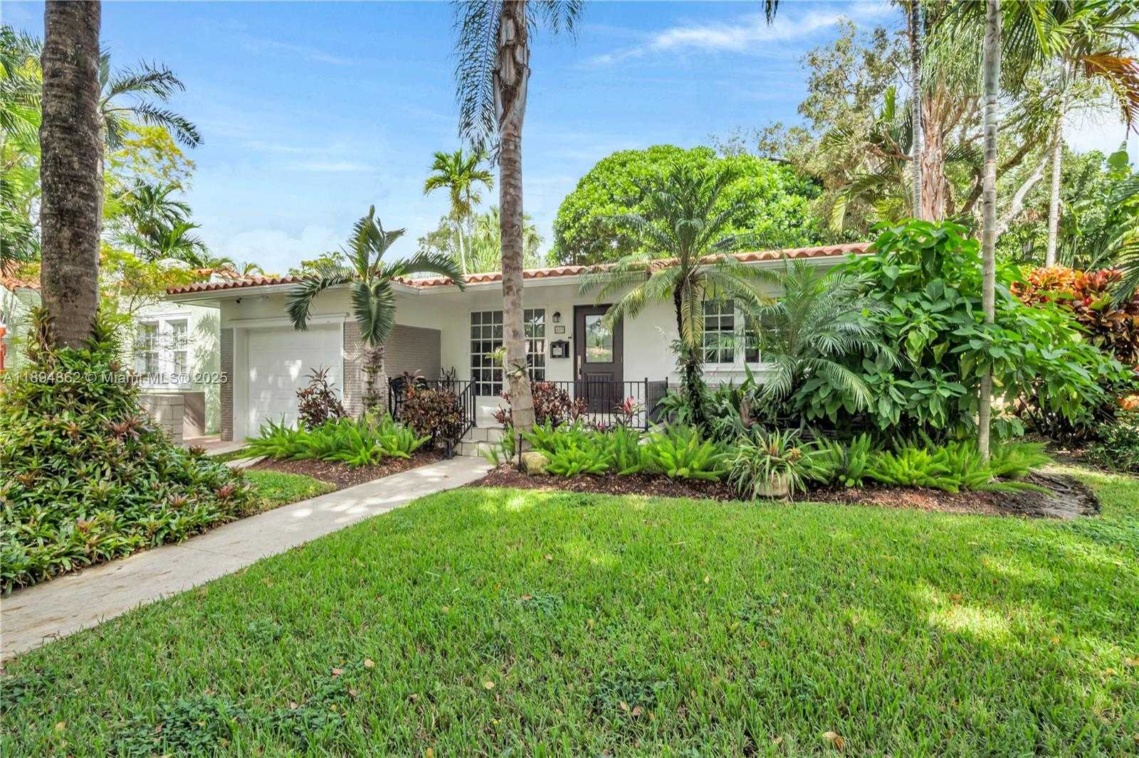 817 Venetia Ave Coral Gables Florida United States, for Sale, residential,  , Tejeda Real Estate Inc. 