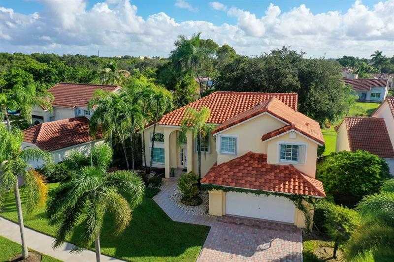 524 Water Pt Weston Florida United States, for Sale, residential, Radmila Mandel, Florida Sky Realty Group