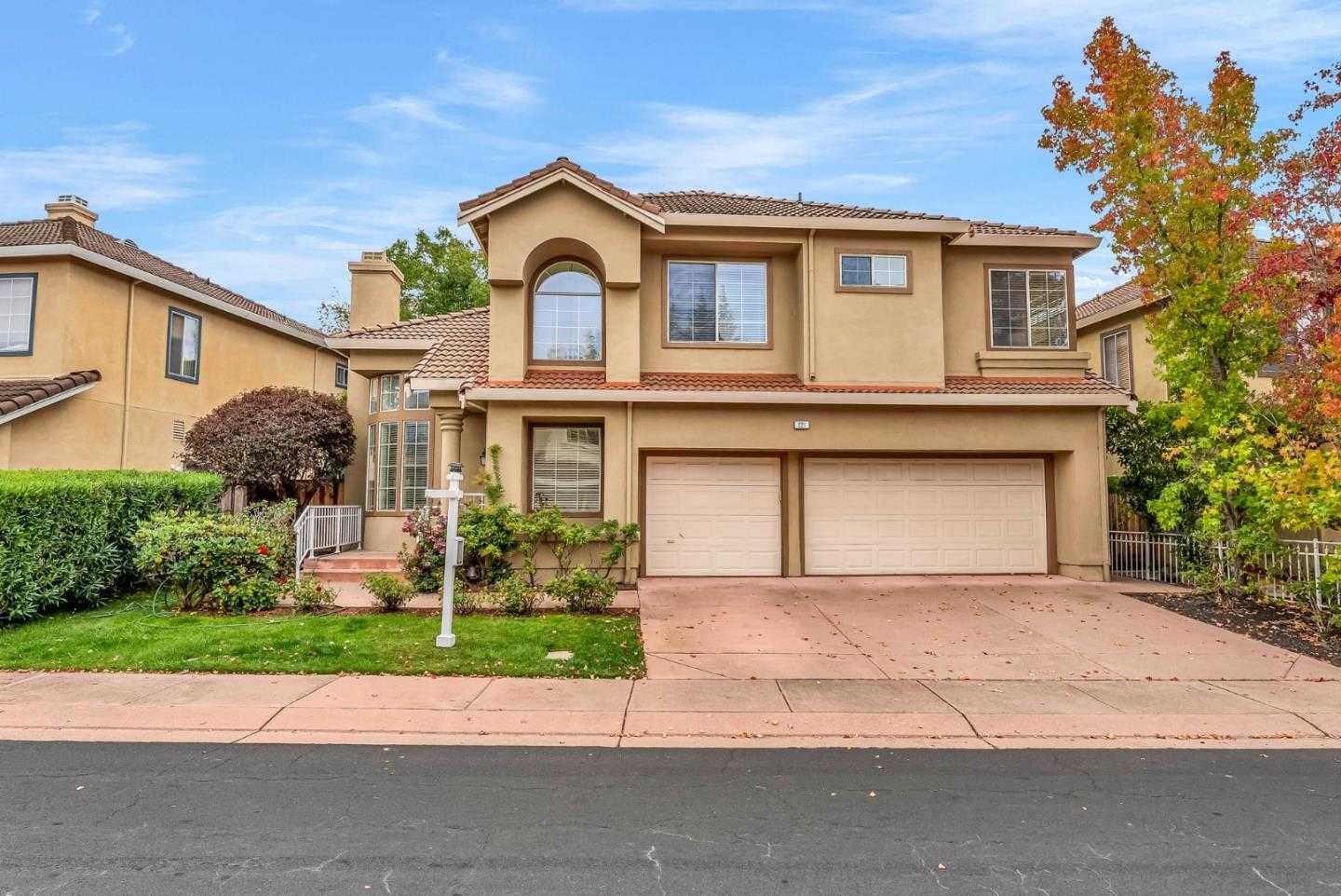221 Victory Circle San Ramon California United States, for Sale, residential, Zoe Wahidi, RE/MAX Accord