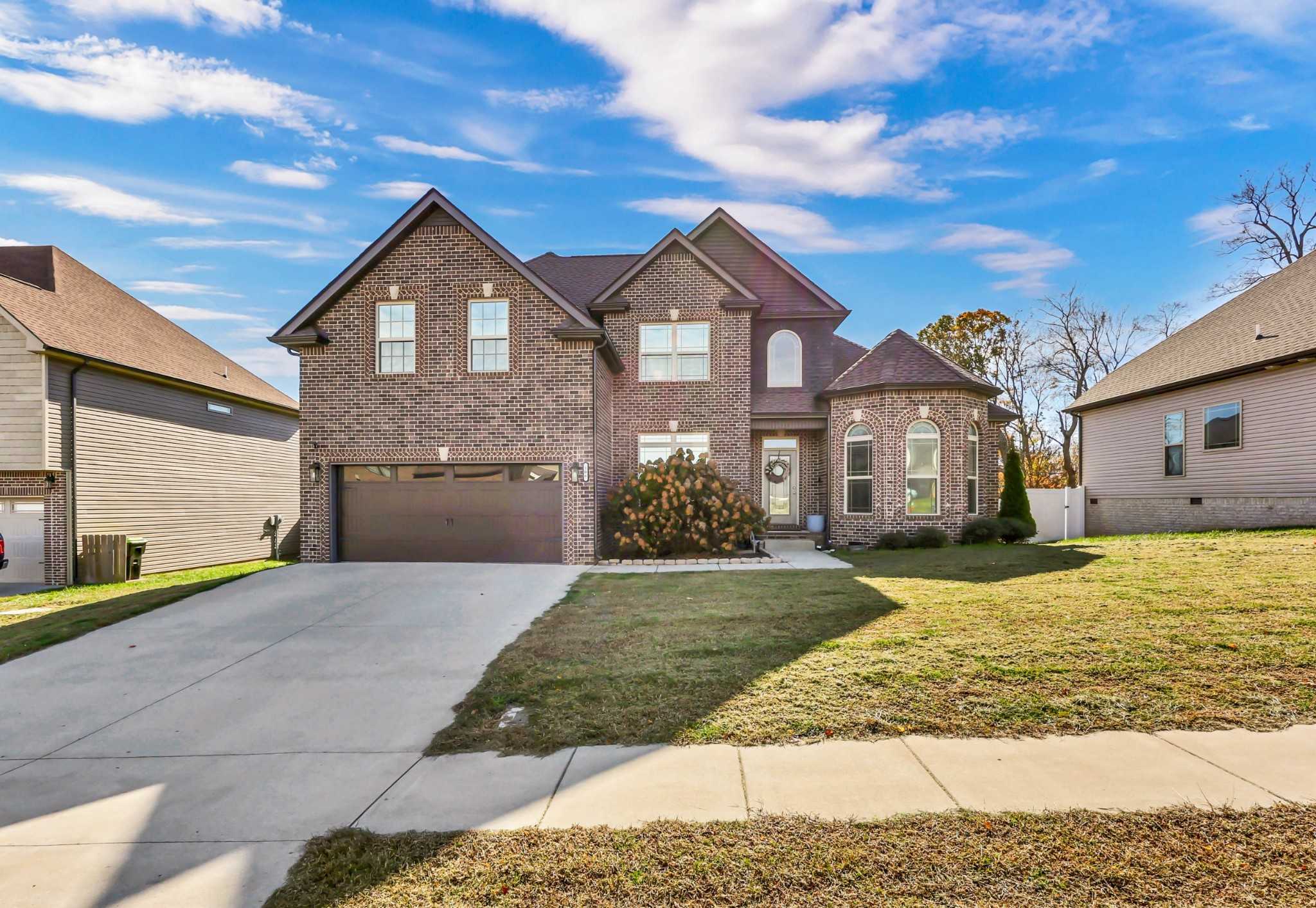 106 David Keith Ln Clarksville Tennessee United States, for Sale, residential, Rebekah  Sprabary, Sweet Home Realty & Property Management