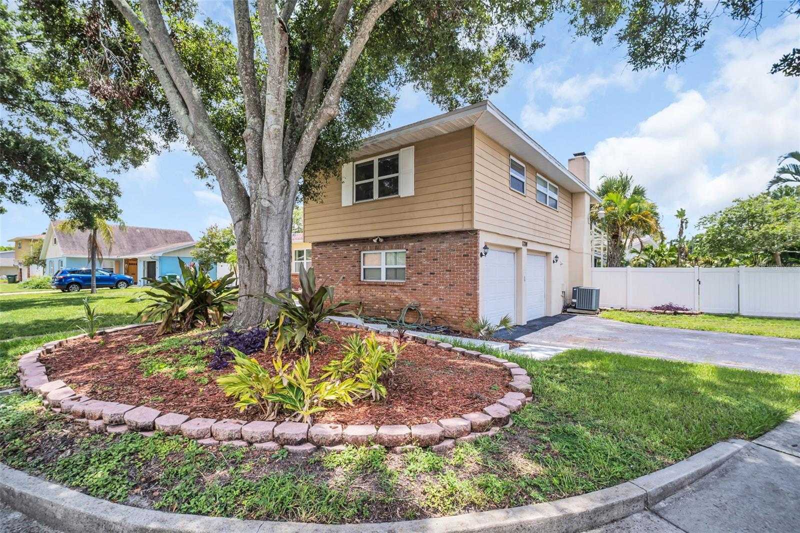 7398 WINDSOR LANE Clearwater Florida United States, for Sale, residential,  , SkyCoast Realty Group