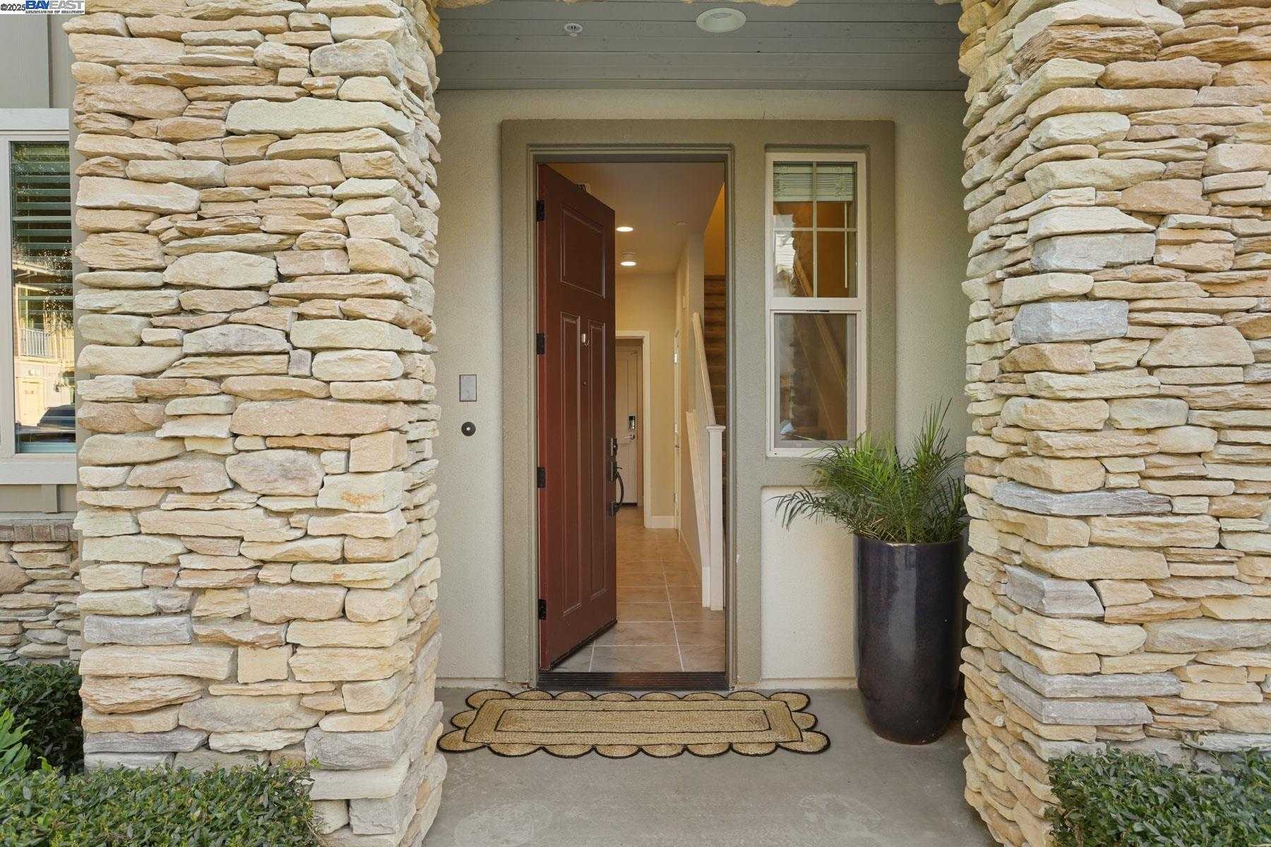 833 Tranquility Cir  APT 5 Livermore California United States, for Sale, residential, Miranda Mattos, Compass Realty 