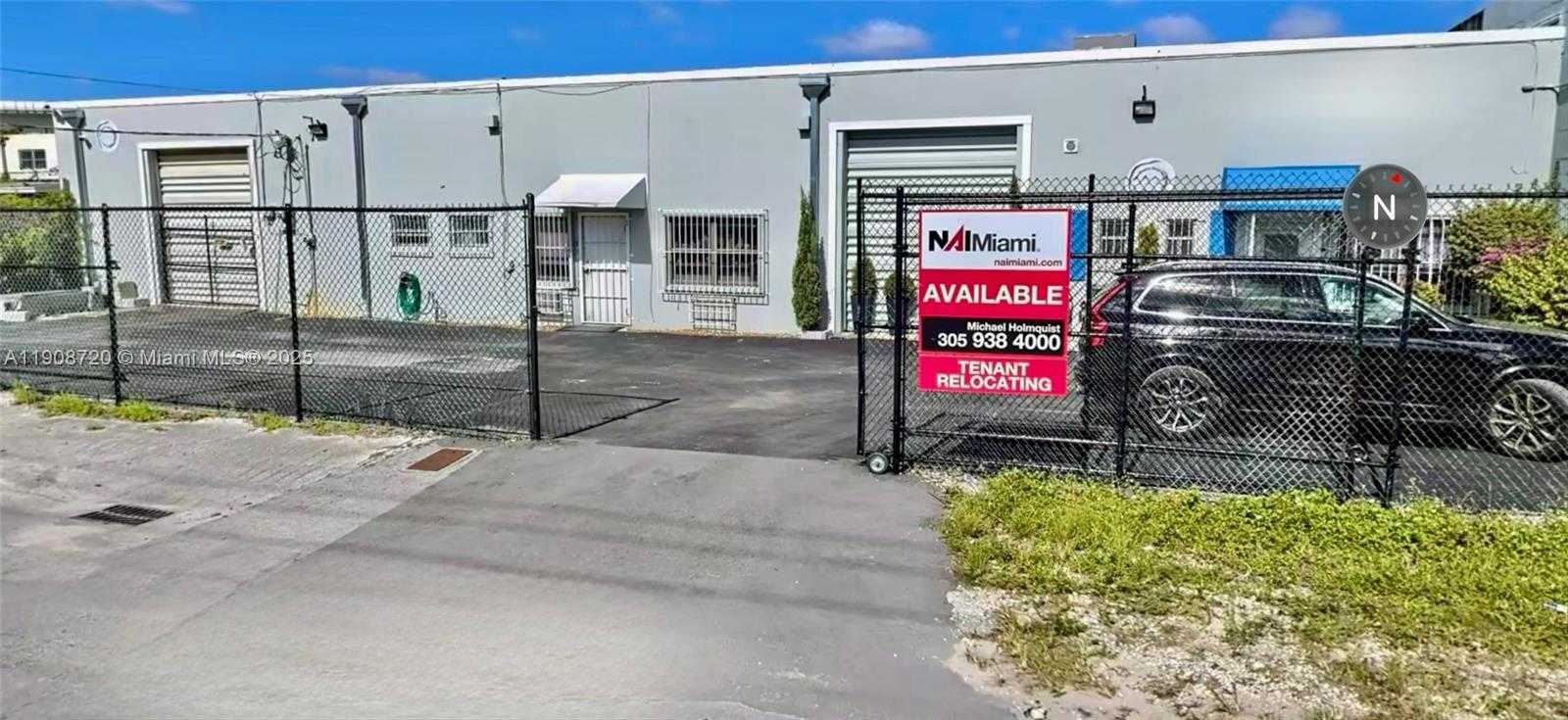 3241 NW 38th St Miami Florida United States, for Lease, commercial, Sandra Benkahla, The 305 Agency
