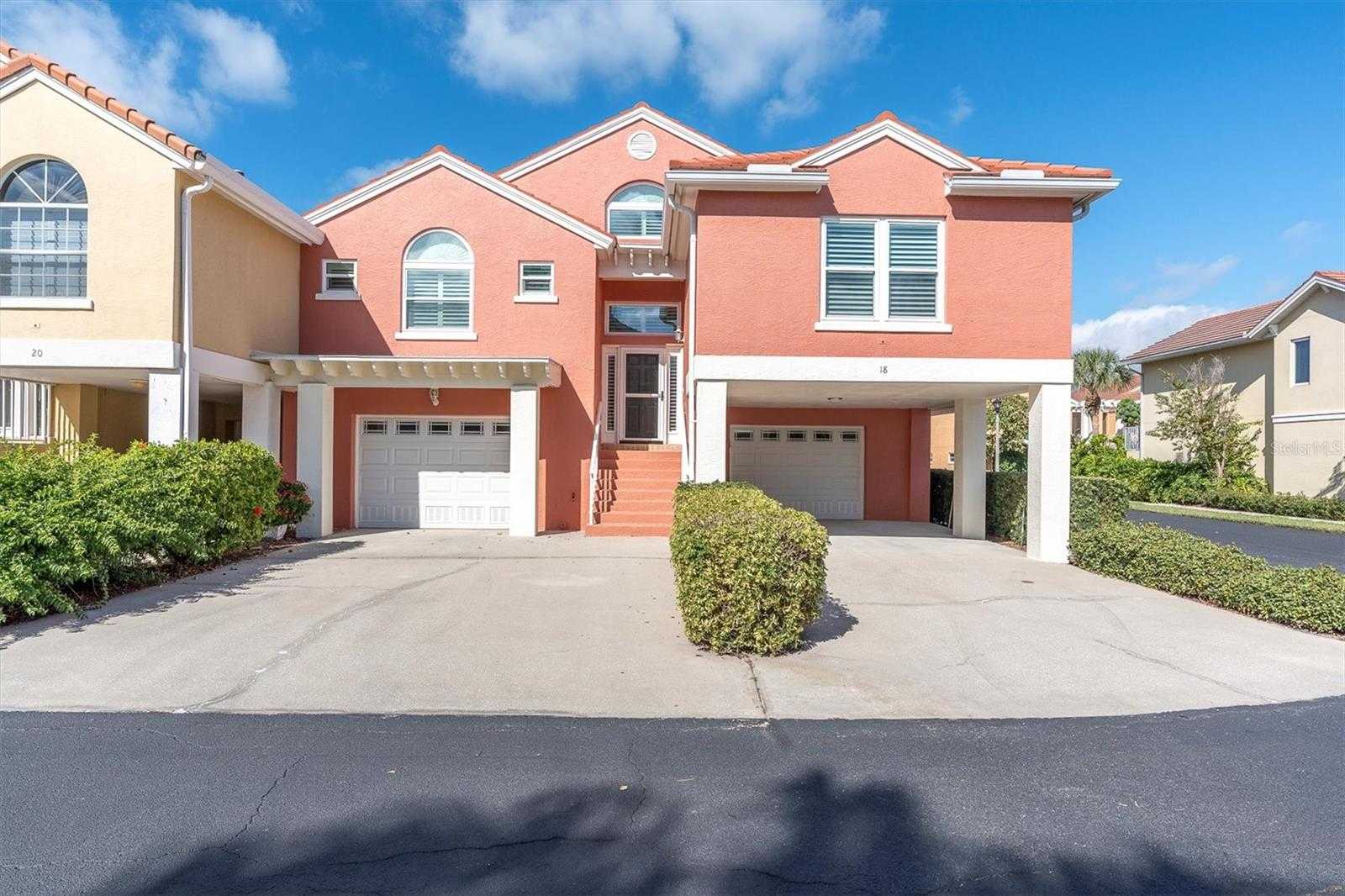 18 JEFFERSON COURT St Petersburg Florida United States, for Sale, residential, Sylvia  Lusink, Re/Max Preferred