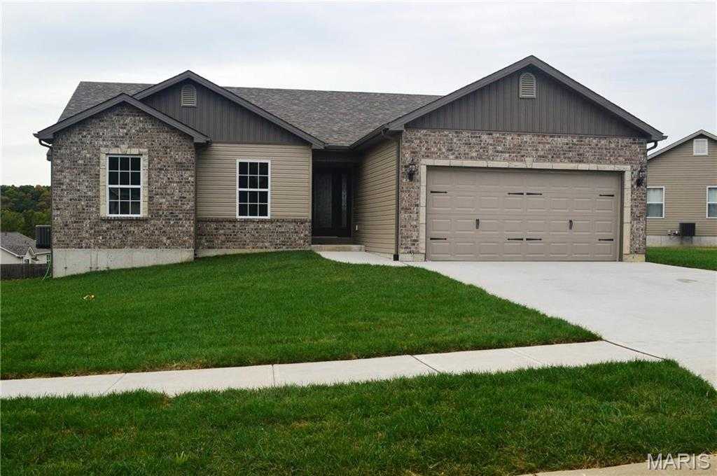 Hawk Ridge Estates Walnut Model Hillsboro Missouri United States, for Sale, residential, Robyn Johnson, Premier Real Estate Pros
