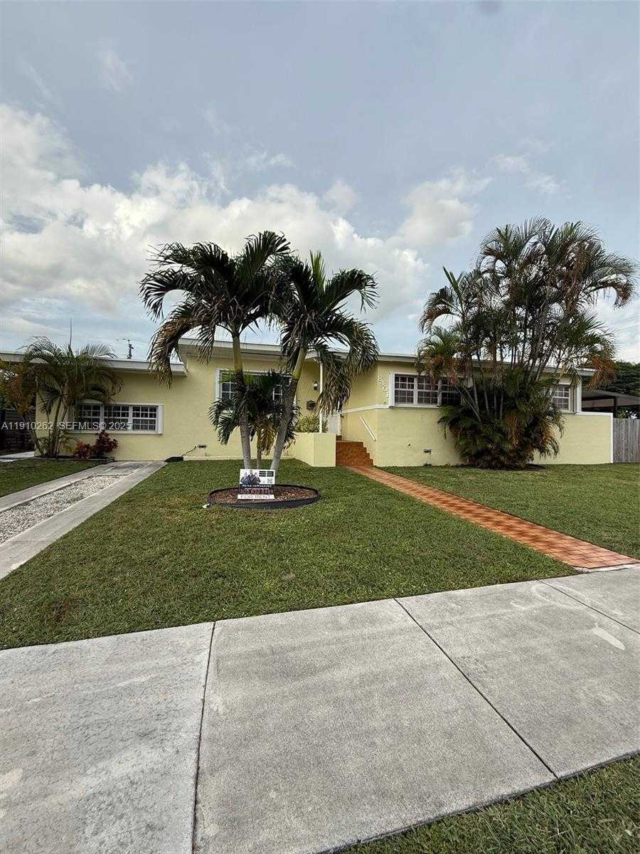 8401 SW 33rd Ter Miami Florida United States, for Rent, residential, , One Stop Realty - Miami