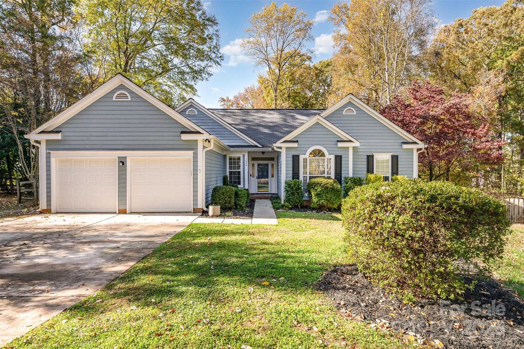 7024 Passeres Court Charlotte North Carolina United States, for Sale, residential, Kristen Haynes, New Home Buyers Brokers / Realty Pros