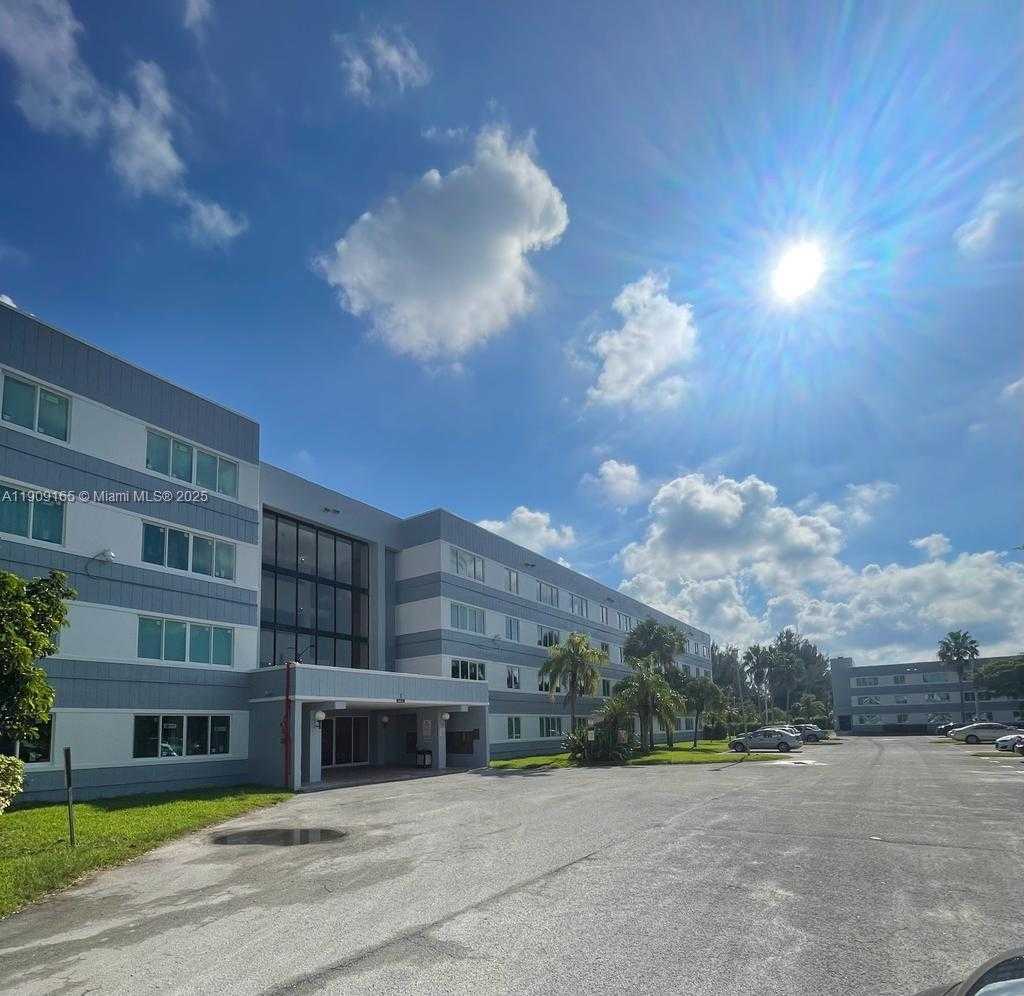 14850 Naranja Lakes Blvd  APT B1G Homestead Florida United States, for Sale, residential, NADIESKA  ULLOA , New Dreams Realty