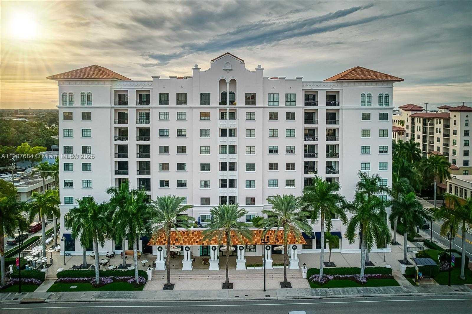 233 S Federal Hwy APT 402 Boca Raton Florida United States, for Sale, residential, Pierre J Denis, Realty 100