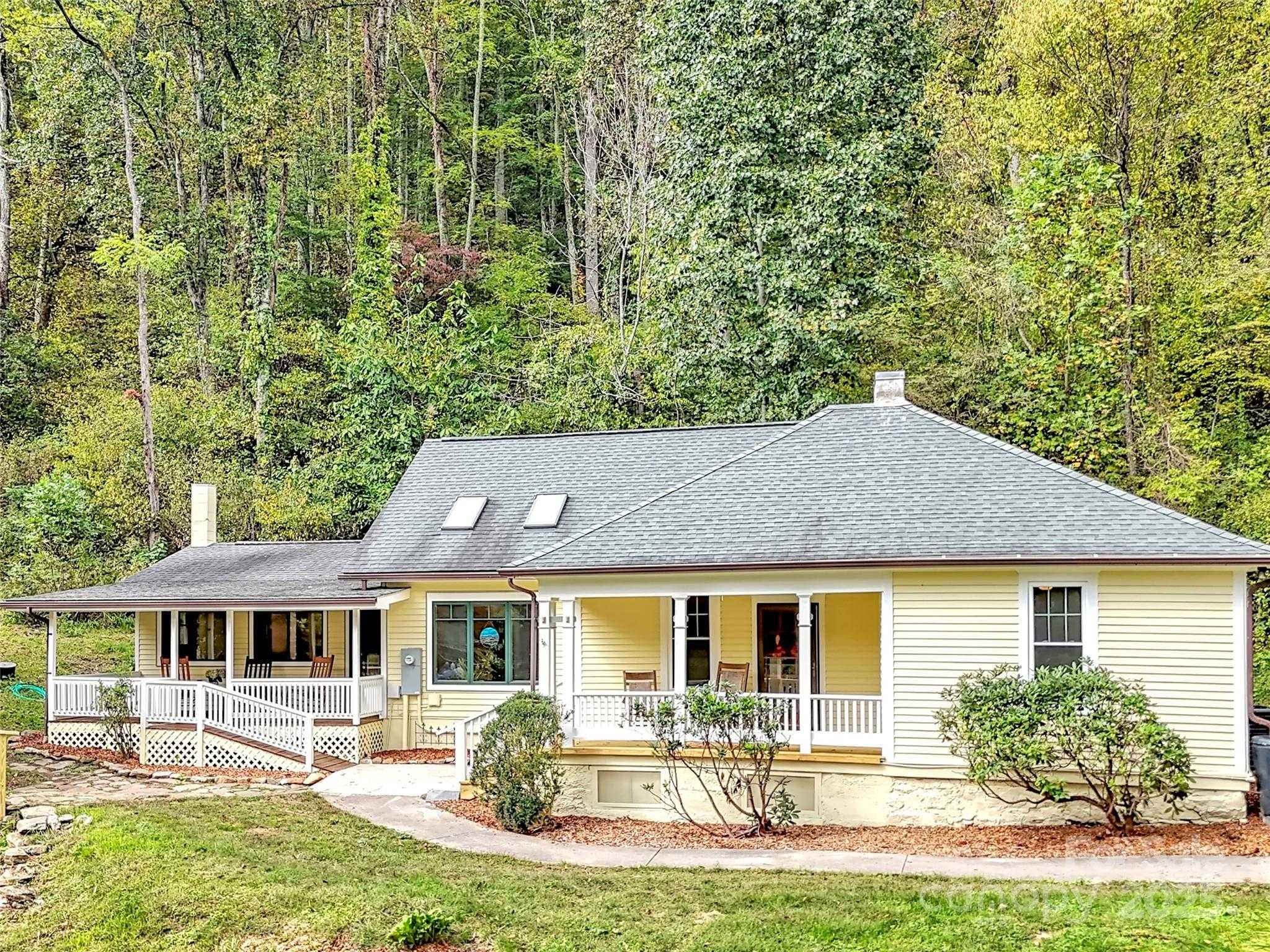 50 Trillium Way Clyde North Carolina United States, for Sale, residential, Jaci Reynolds, RE/MAX Executive