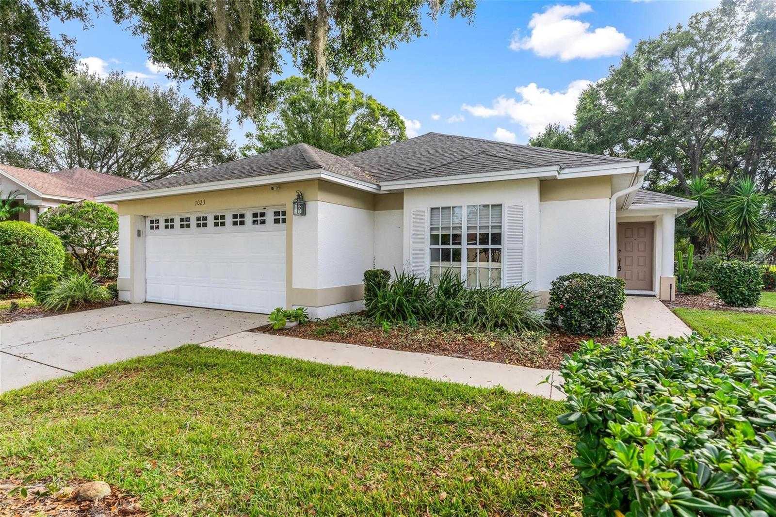 7023 ARCADIAN COURT Mount Dora Florida United States, for Sale, residential,  , The Mount Dora Group 