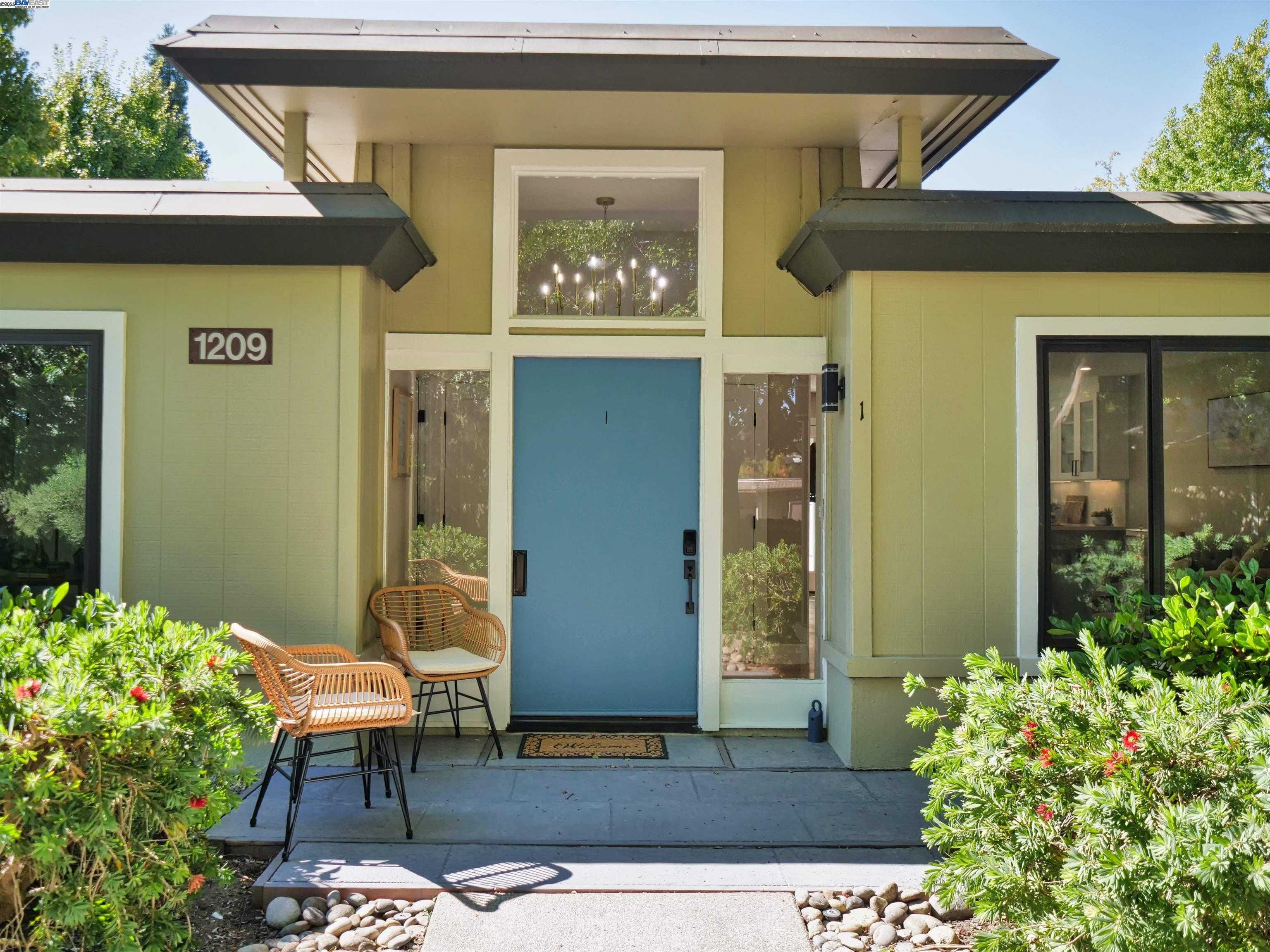 1209 Oakmont Drive  APT 1 Walnut Creek California United States, Sold, residential,  , REALTY EXPERTS