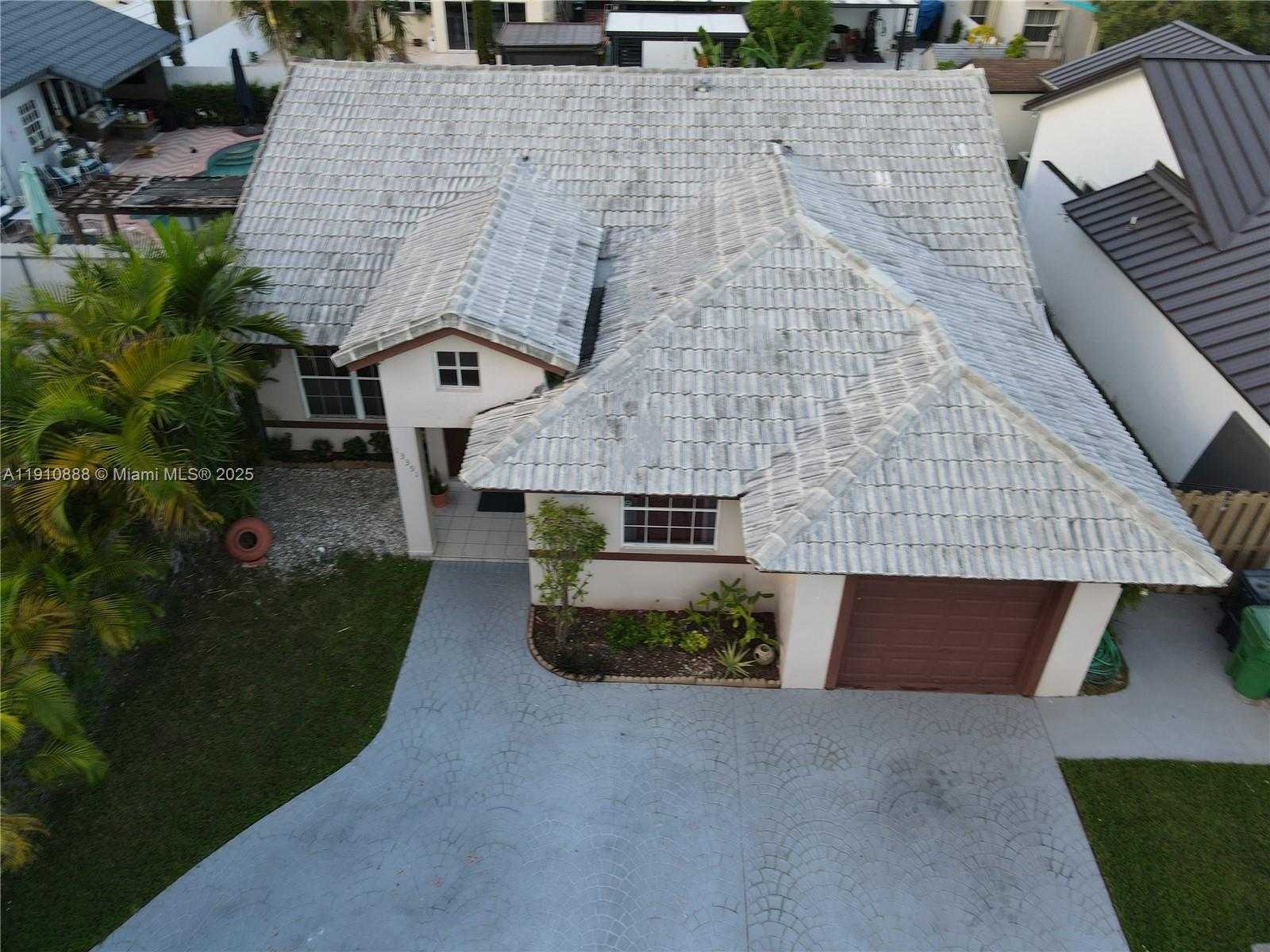 13391 NW 7th Ter Miami Florida United States, for Sale, residential,  , Phoenix Realtors LLC