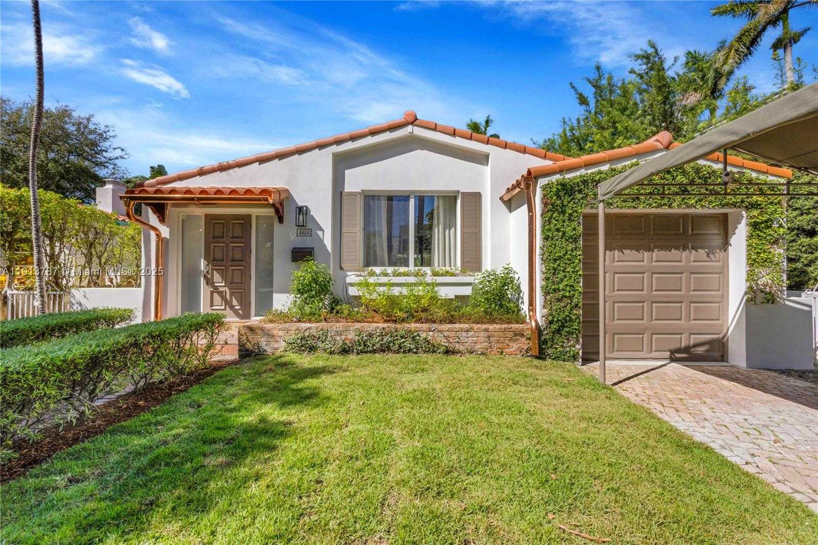 4484 Royal Palm Ave Miami Beach Florida United States, for Sale, residential,  , Phoenix Realtors LLC