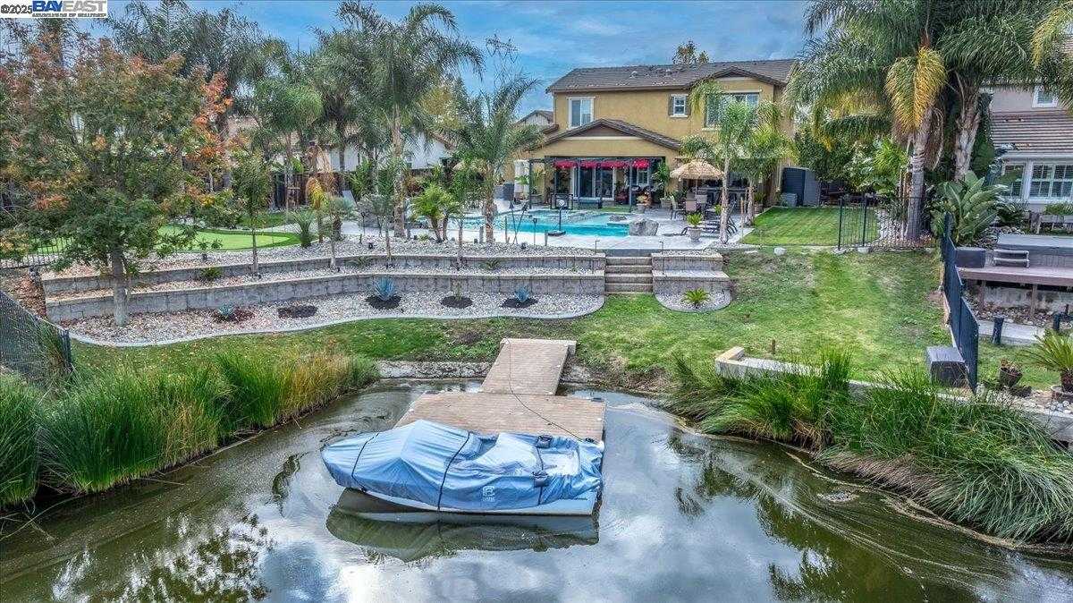 1050 Clear Lake Dr Oakley California United States, for Sale, residential, Hitomi Benedetti, Pellego