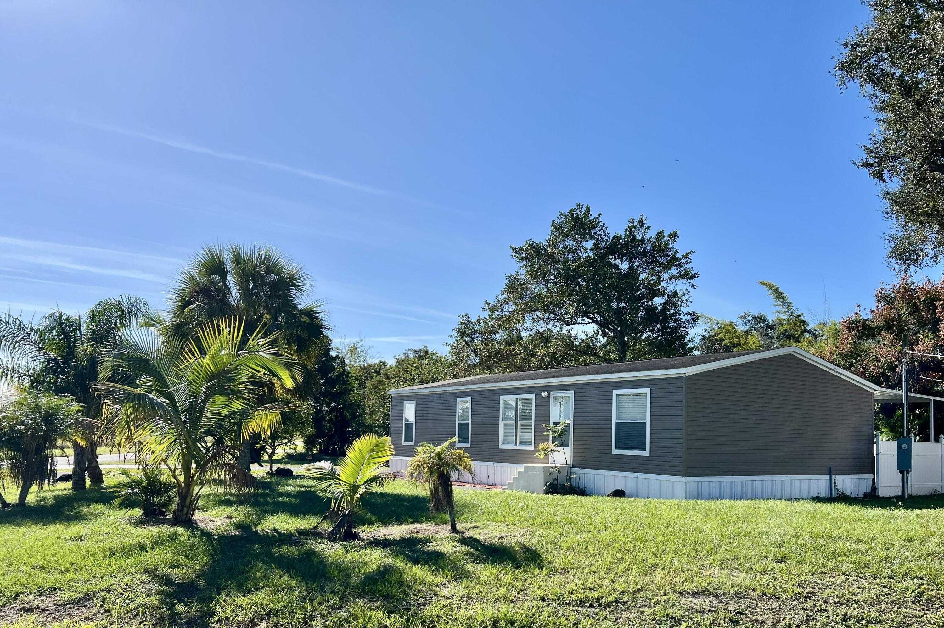 3200 SE 18th Court Okeechobee Florida United States, for Sale, residential,  , Mixon Real Estate Group, LLC