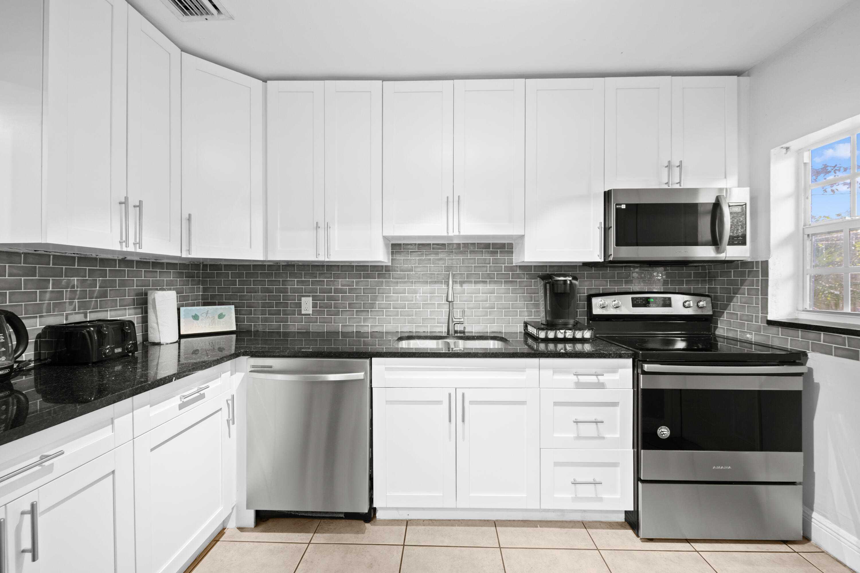 1213 NW 7th Avenue Fort Lauderdale Florida United States, for Sale, residential, James Griffis, Vantasure Realty