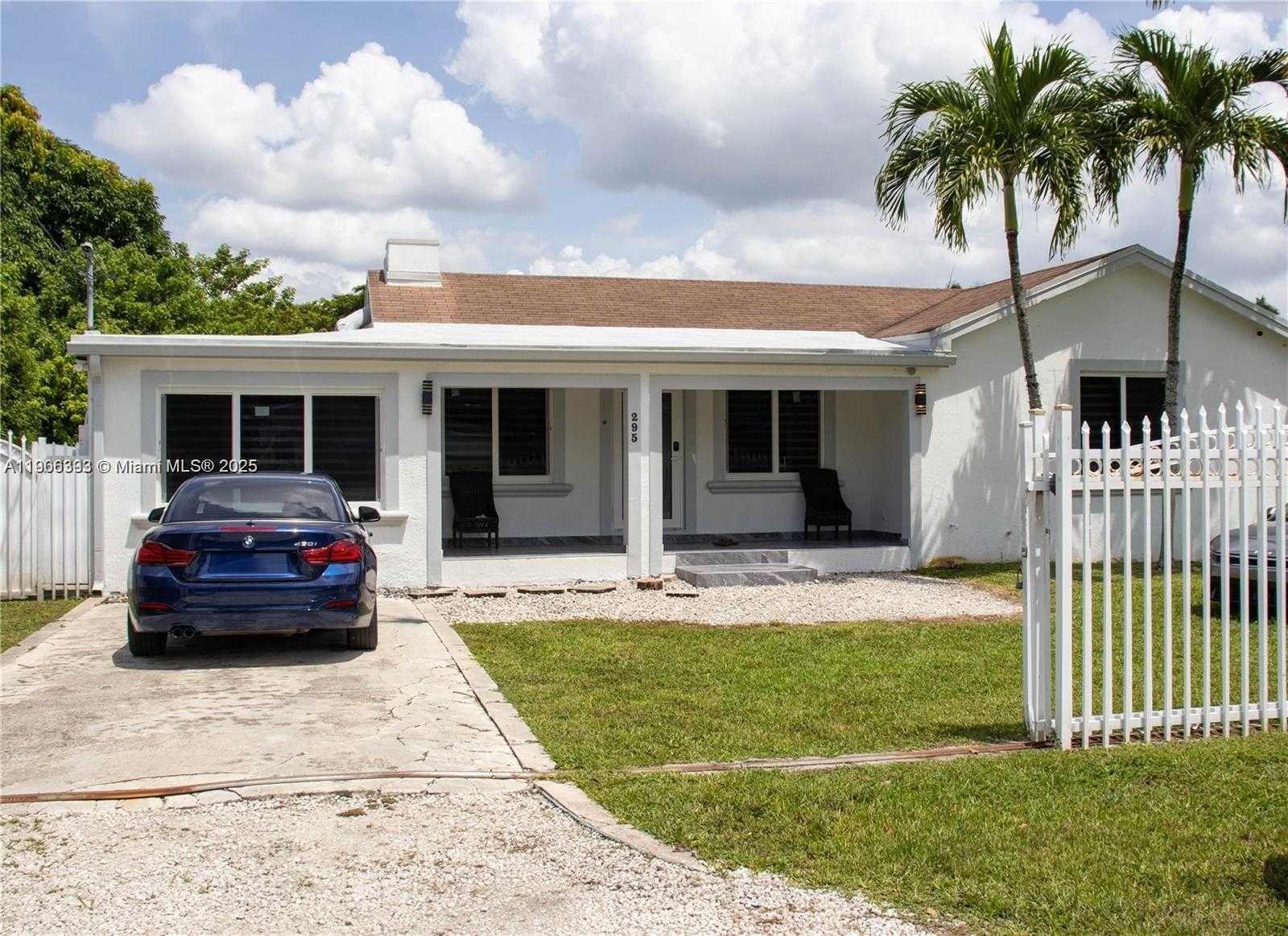 295 NE 150th St Miami Florida United States, for Sale, residential, Henry Smith, Incom Sample Office